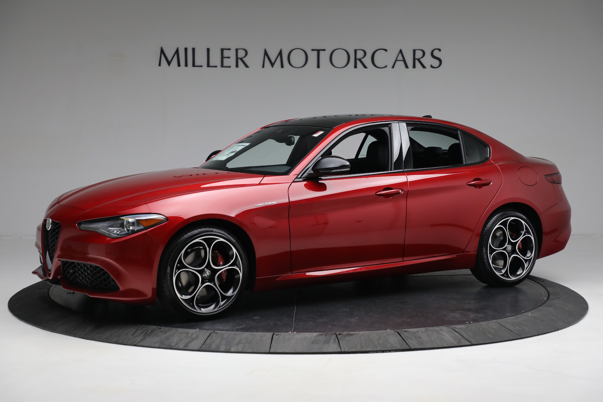 New 2023 Alfa Romeo Giulia Veloce | St. Petersburg, FL