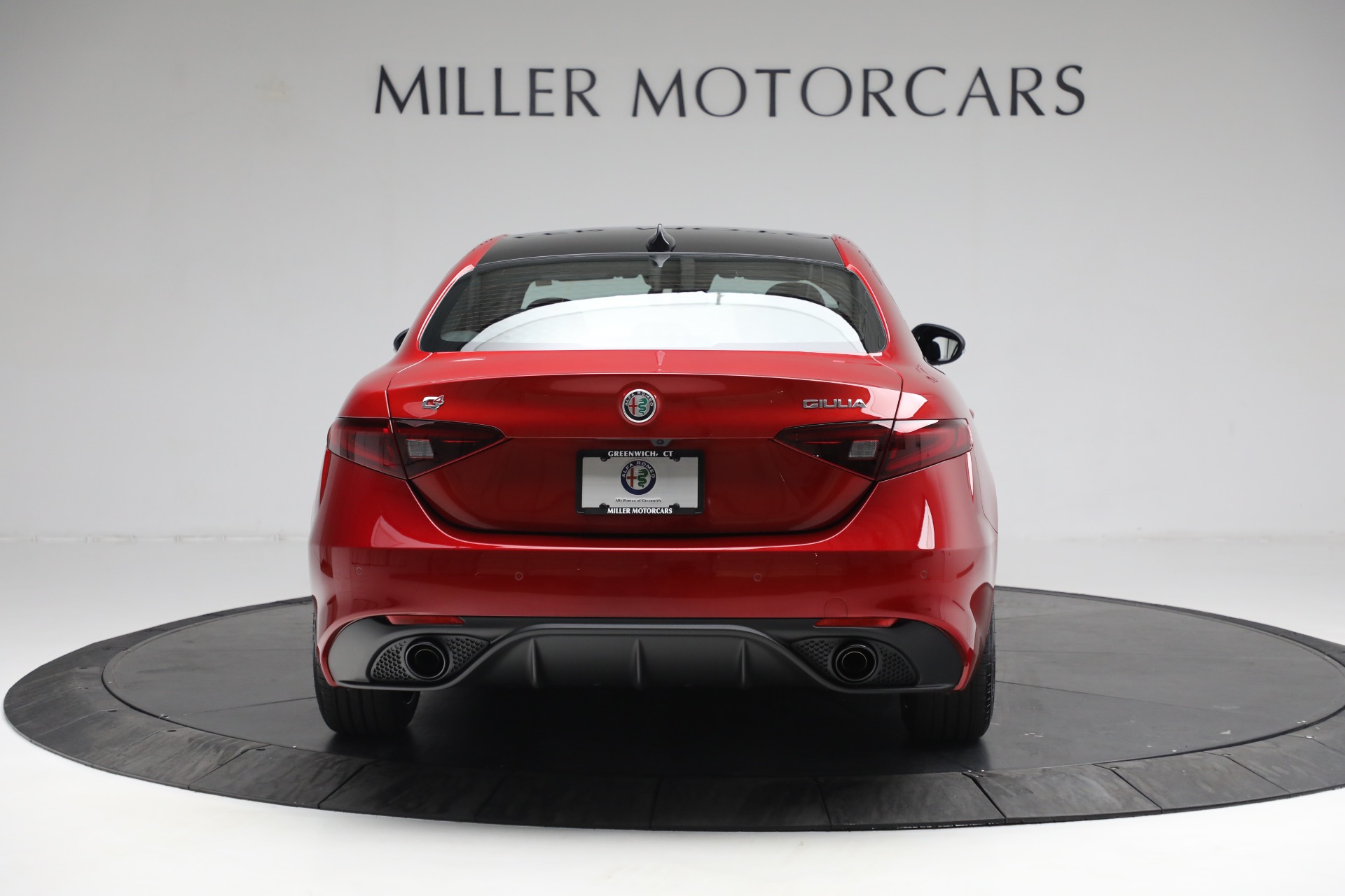 New 2023 Alfa Romeo Giulia Veloce | St. Petersburg, FL