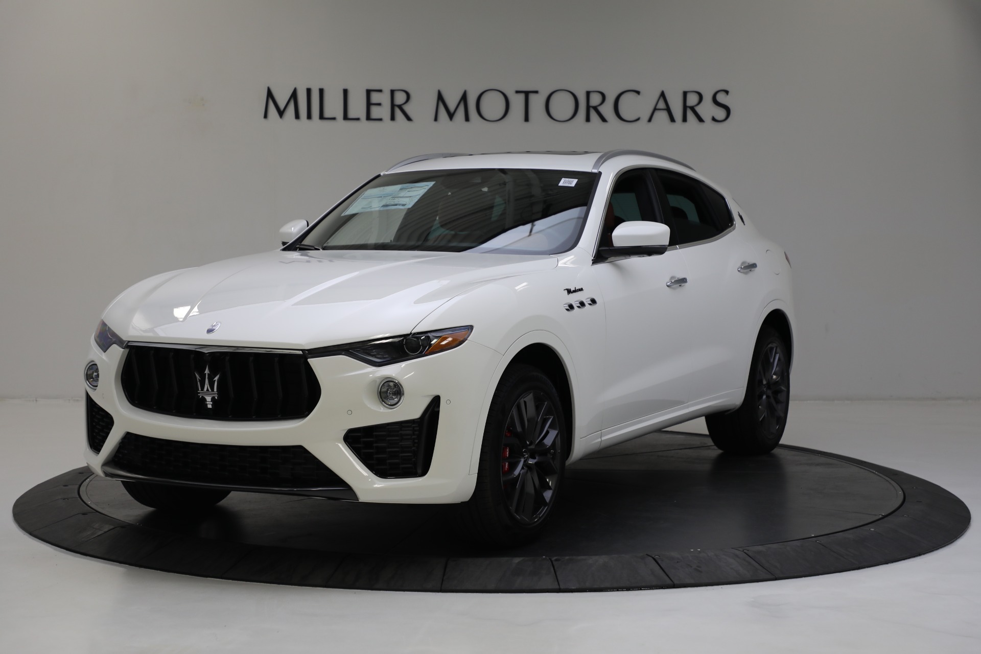 New 2022 Maserati Levante Modena | St. Petersburg, FL