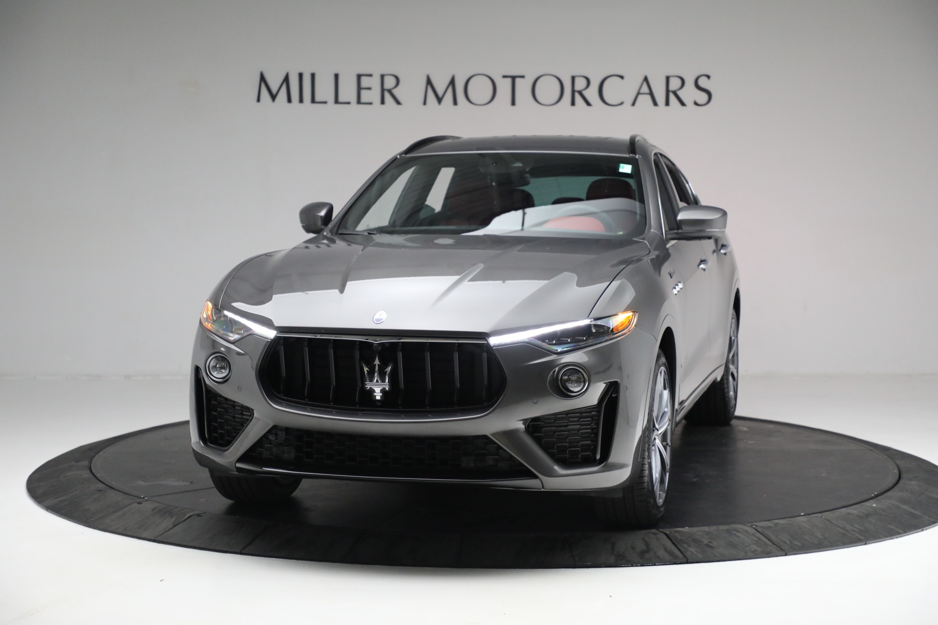 New 2023 Maserati Levante Modena | St. Petersburg, FL