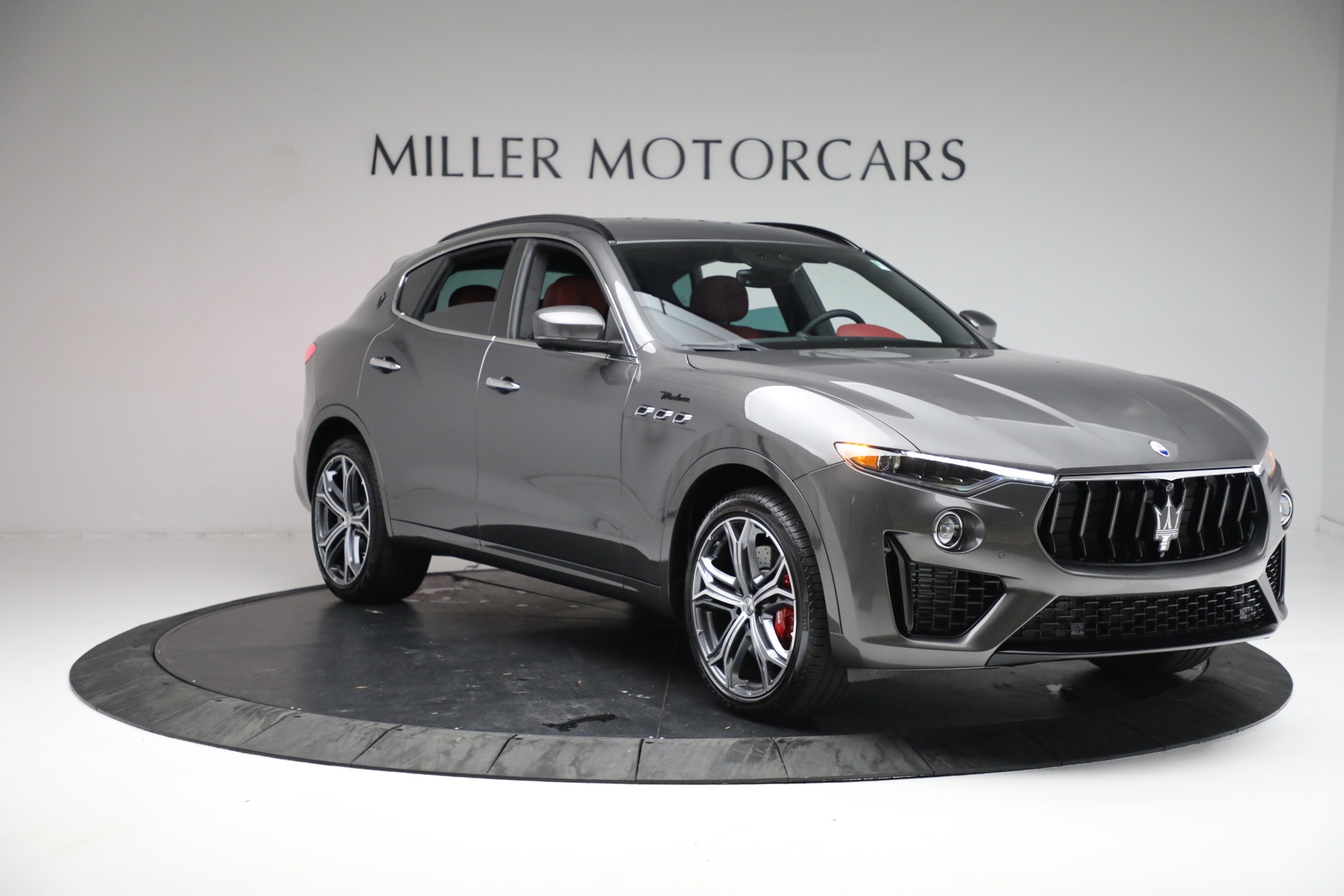 New 2023 Maserati Levante Modena | St. Petersburg, FL