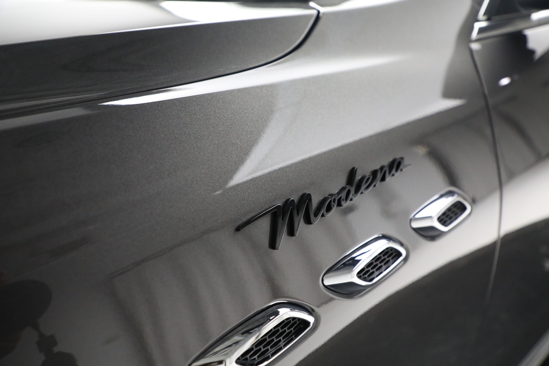 New 2023 Maserati Levante Modena | St. Petersburg, FL