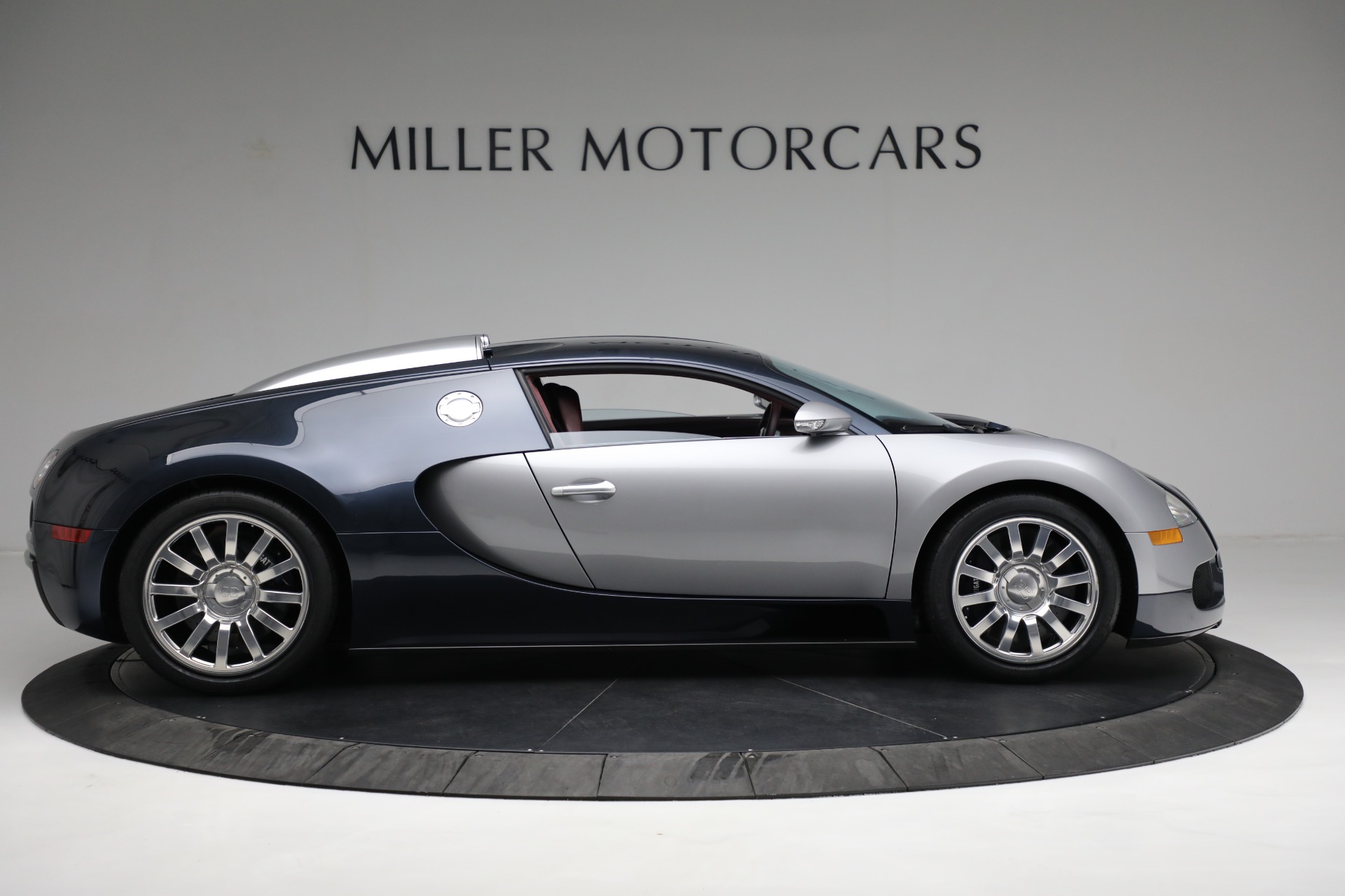 Used 2006 Bugatti Veyron 16.4 | St. Petersburg, FL