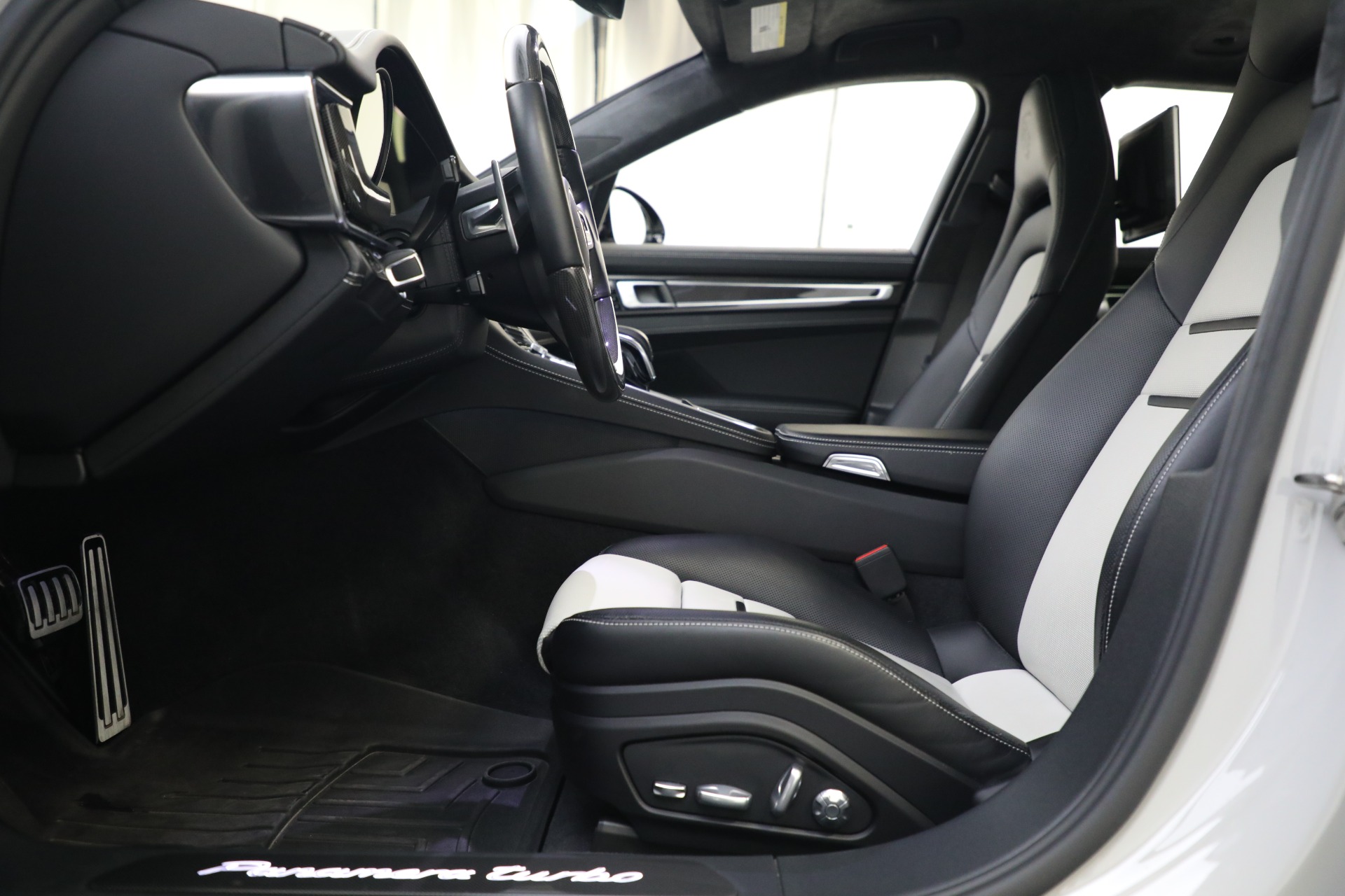 Used 2020 Porsche Panamera Turbo Sport Turismo | St. Petersburg, FL