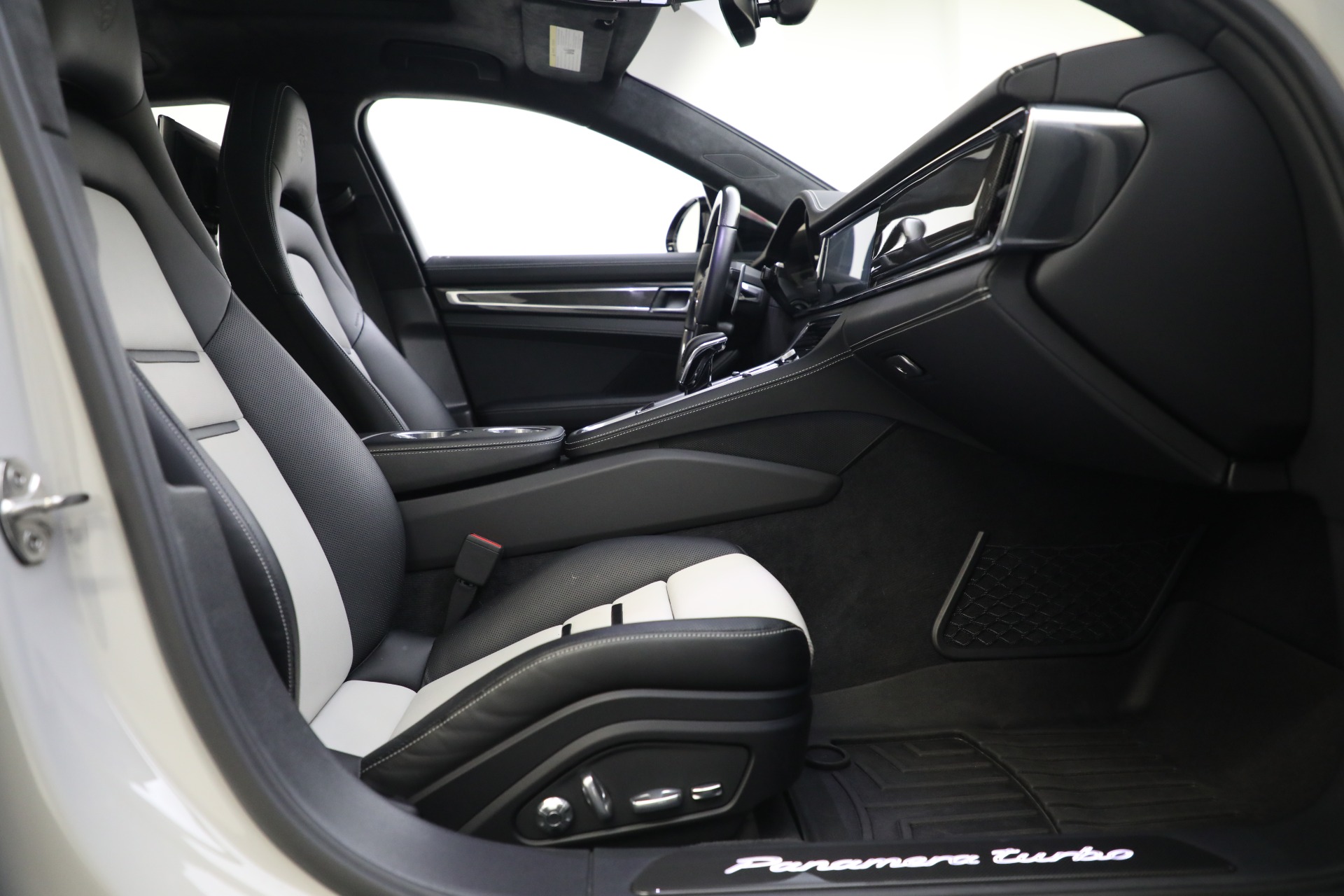 Used 2020 Porsche Panamera Turbo Sport Turismo | St. Petersburg, FL