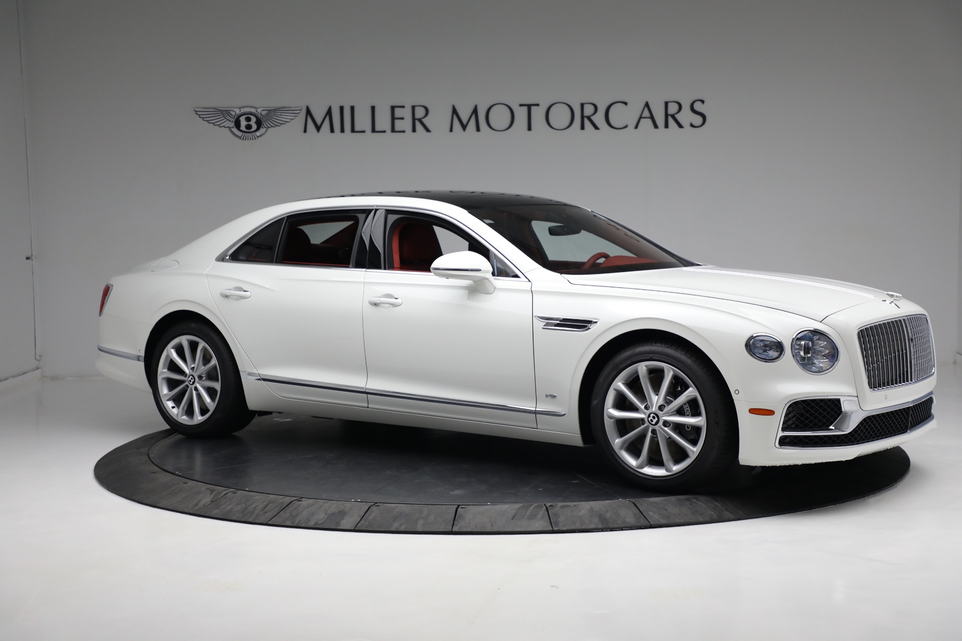 New 2022 Bentley Flying Spur V8 | St. Petersburg, FL