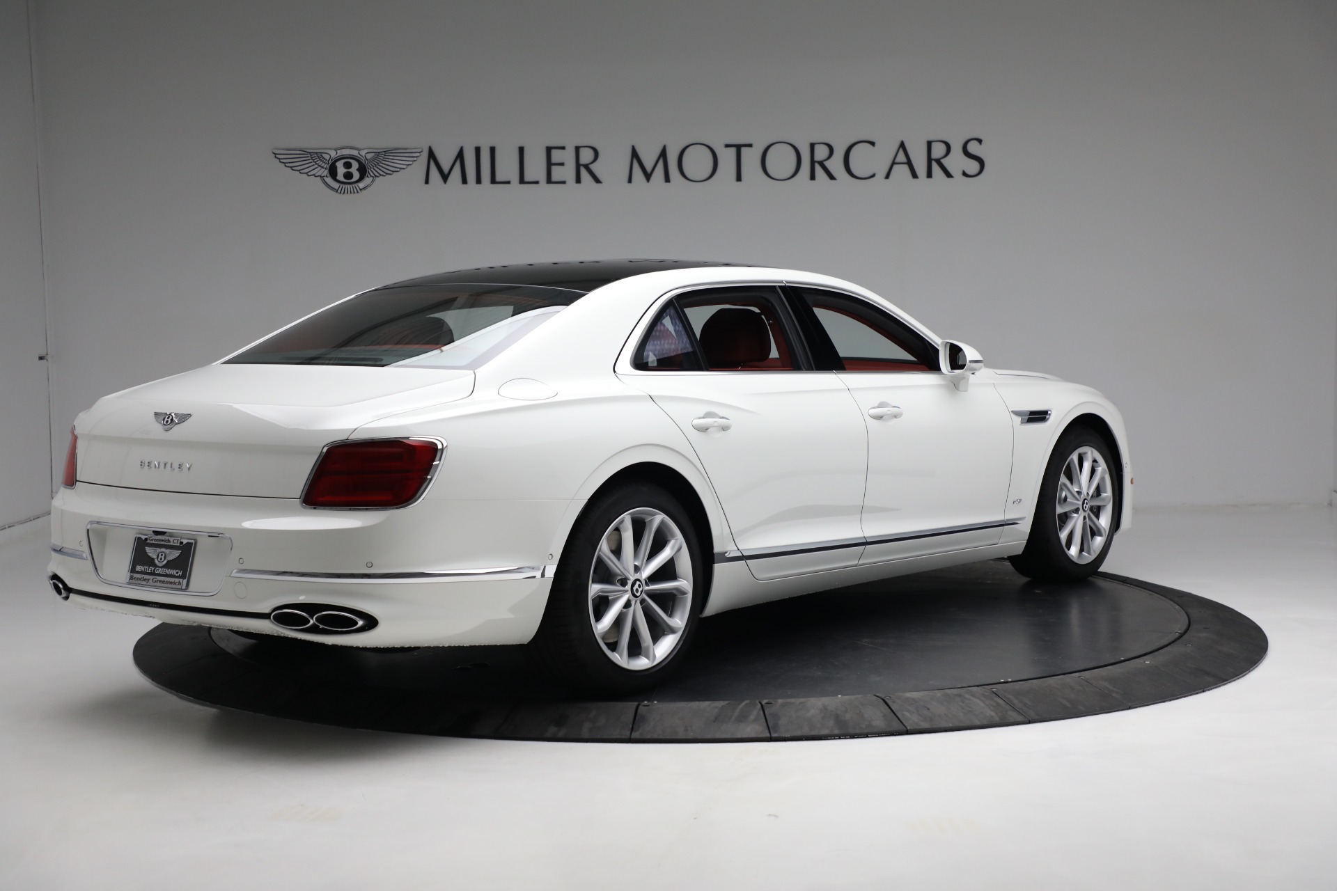 New 2022 Bentley Flying Spur V8 | St. Petersburg, FL