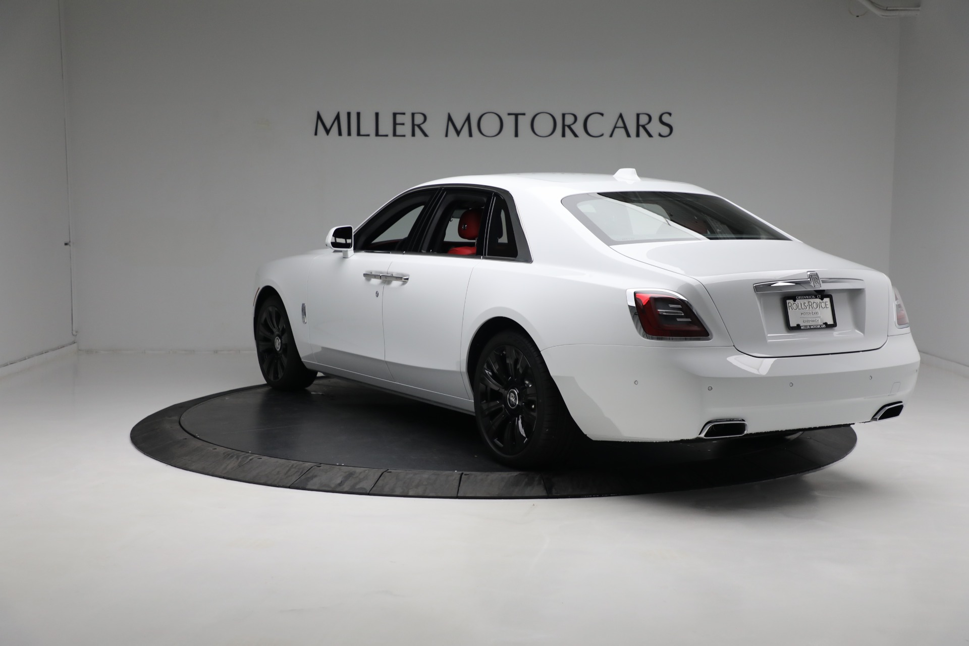 New 2023 Rolls-Royce Ghost | St. Petersburg, FL