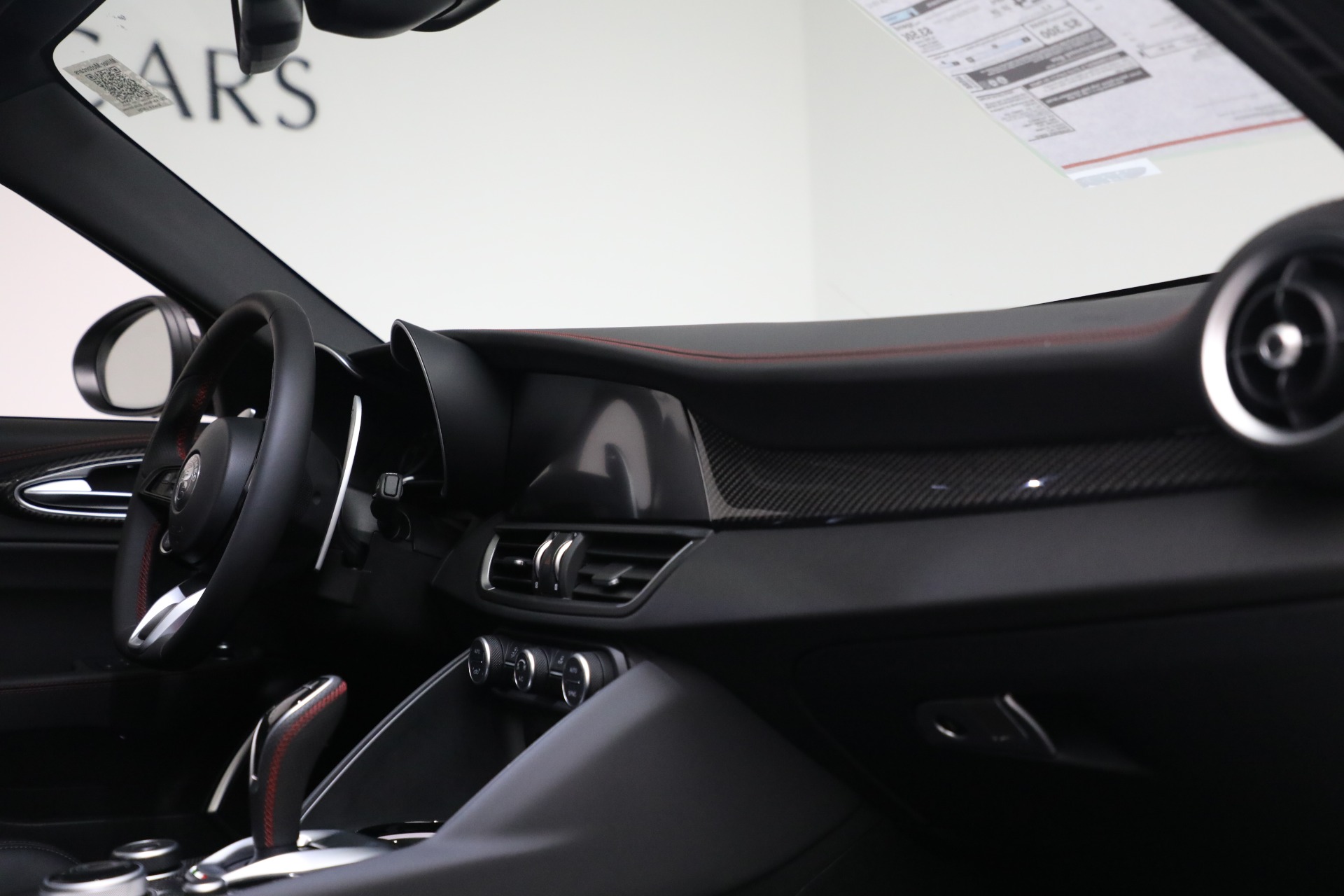 New 2023 Alfa Romeo Giulia Estrema | St. Petersburg, FL