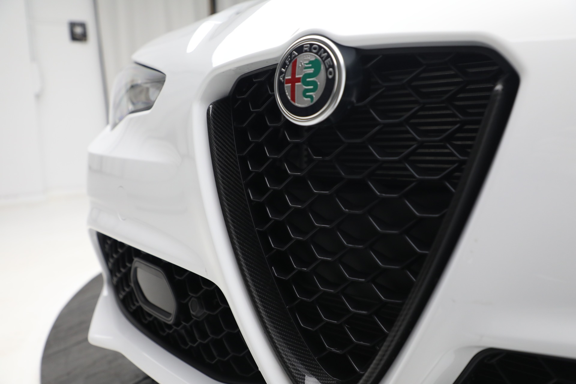 New 2023 Alfa Romeo Giulia Estrema | St. Petersburg, FL