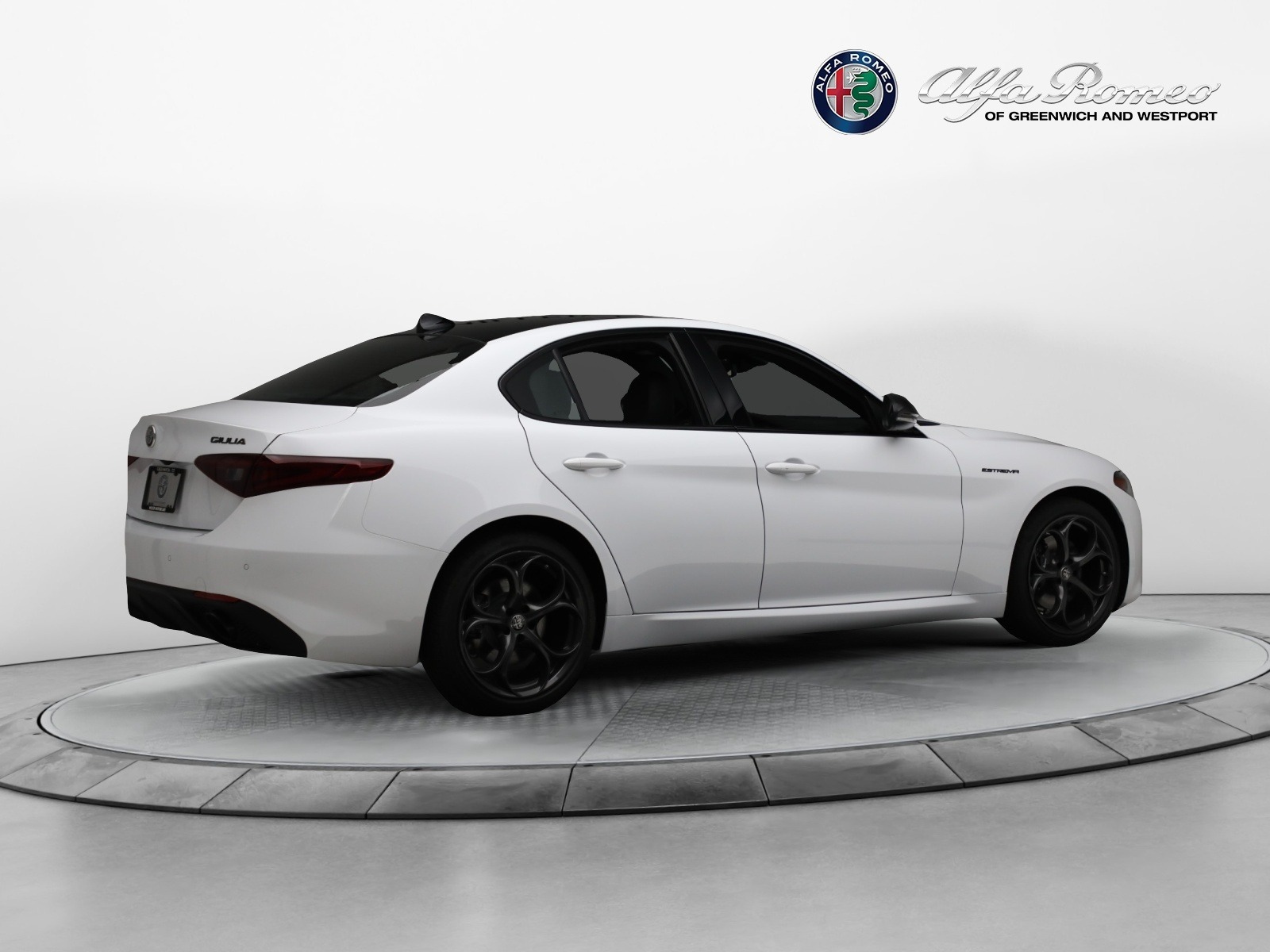 New 2023 Alfa Romeo Giulia Estrema | St. Petersburg, FL