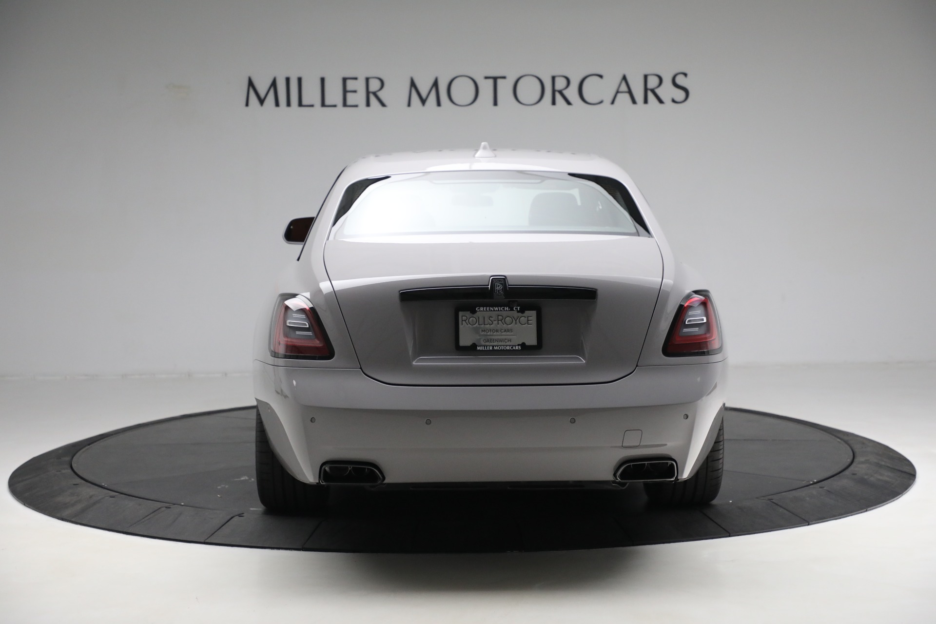 New 2023 Rolls-Royce Ghost Black Badge | St. Petersburg, FL