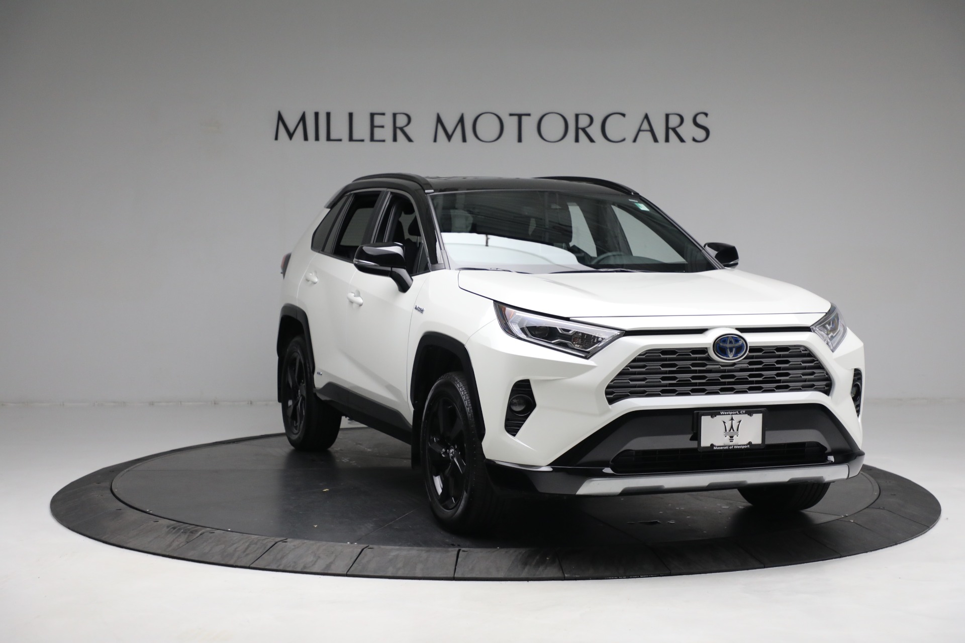 Used 2021 Toyota RAV4 Hybrid XSE | St. Petersburg, FL