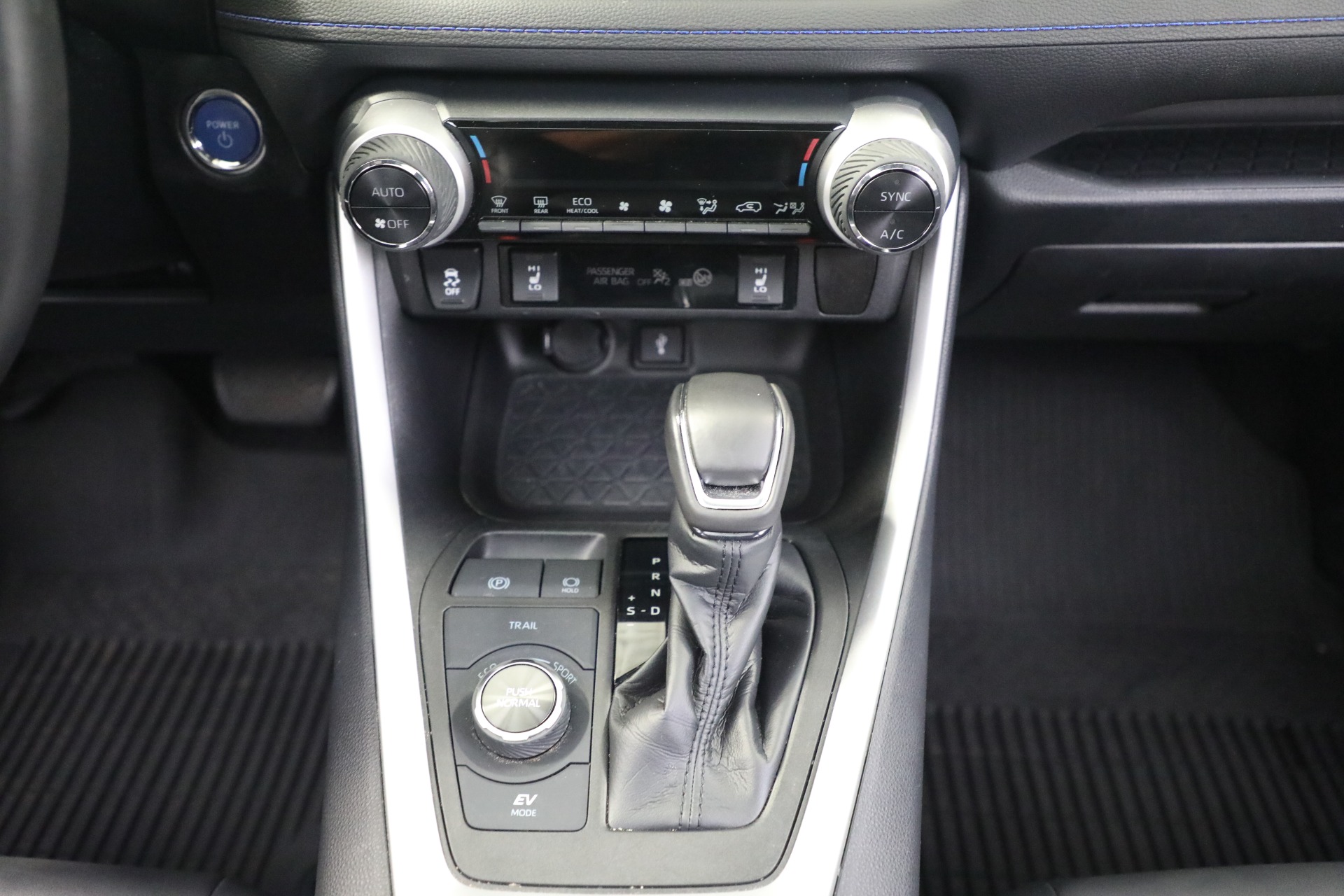 Used 2021 Toyota RAV4 Hybrid XSE | St. Petersburg, FL