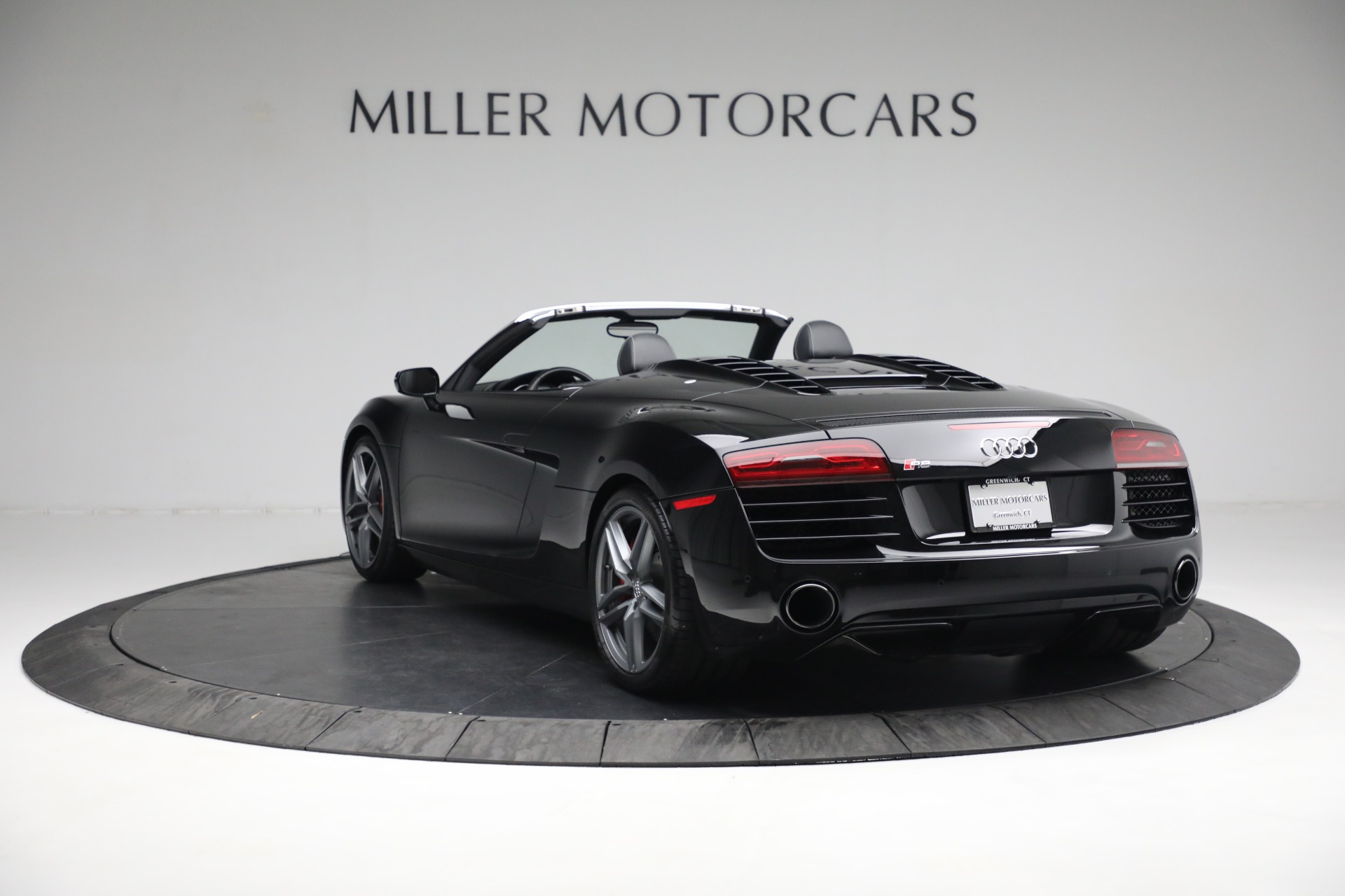 Used 2015 Audi R8 4.2 quattro Spyder | St. Petersburg, FL