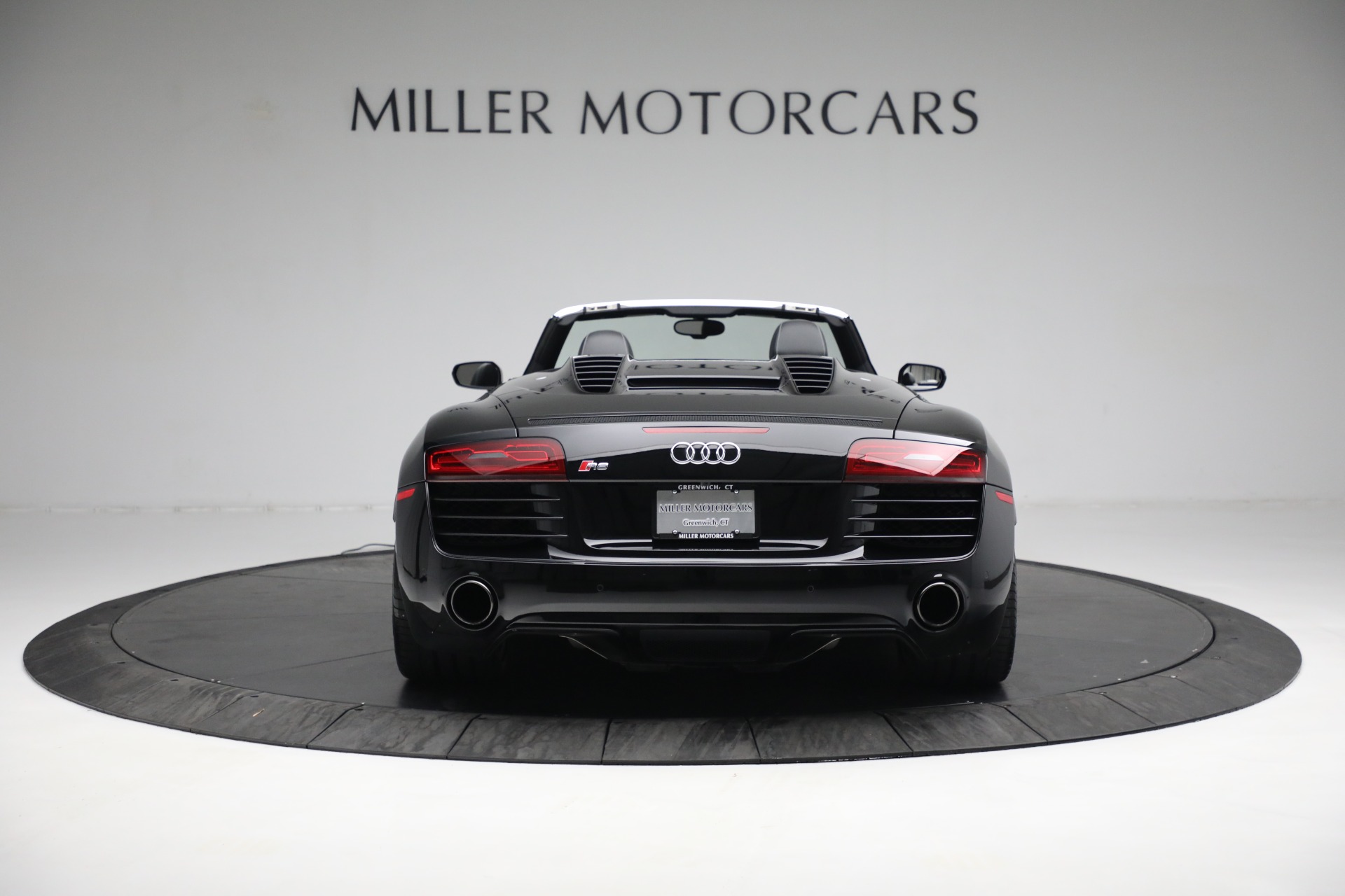 Used 2015 Audi R8 4.2 quattro Spyder | St. Petersburg, FL