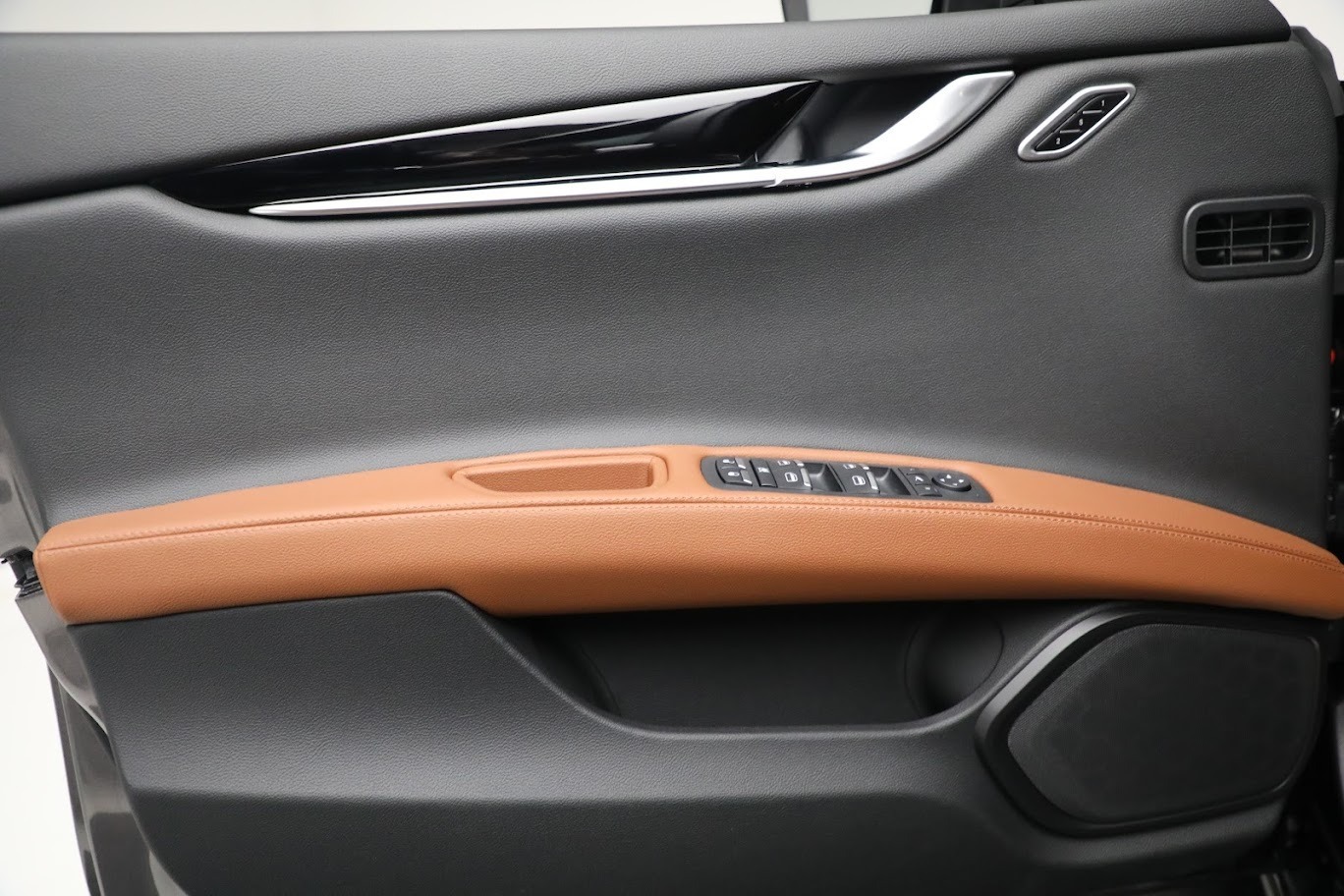 New 2023 Maserati Ghibli Modena Q4 | St. Petersburg, FL