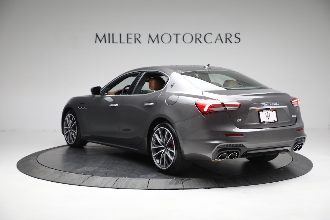 New 2023 Maserati Ghibli Modena Q4 | St. Petersburg, FL