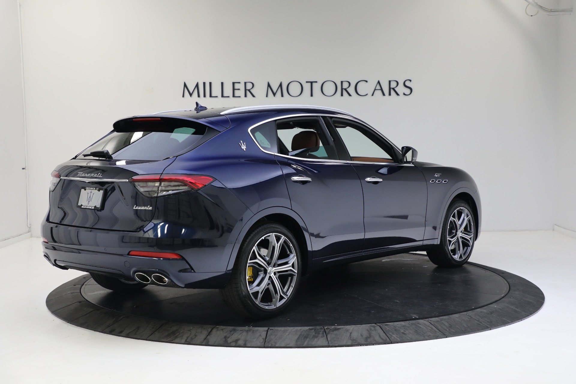 New 2023 Maserati Levante GT | St. Petersburg, FL