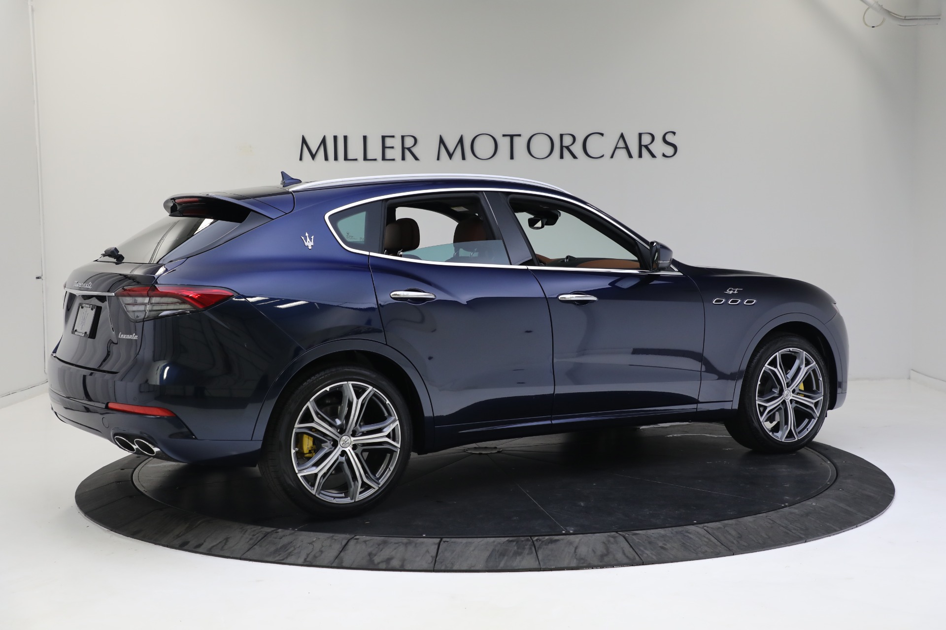 New 2023 Maserati Levante GT | St. Petersburg, FL