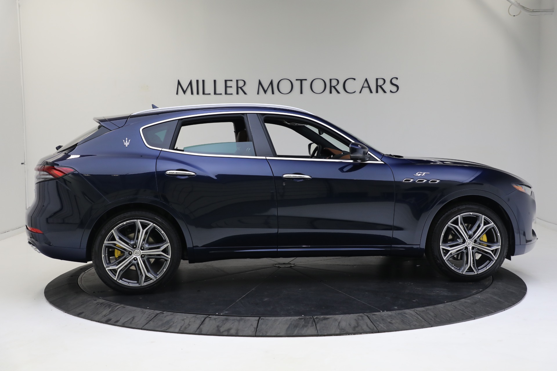 New 2023 Maserati Levante GT | St. Petersburg, FL