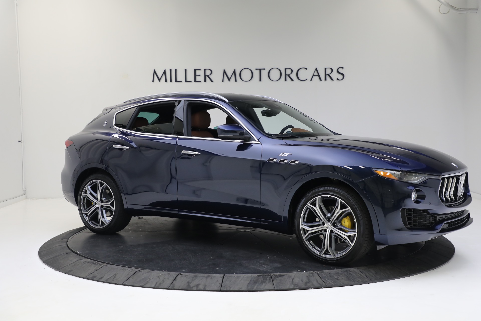 New 2023 Maserati Levante GT | St. Petersburg, FL