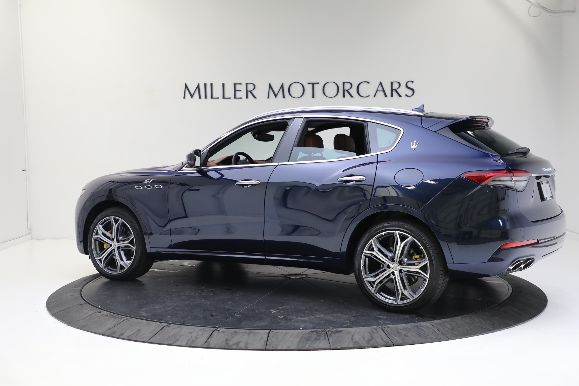 New 2023 Maserati Levante GT | St. Petersburg, FL