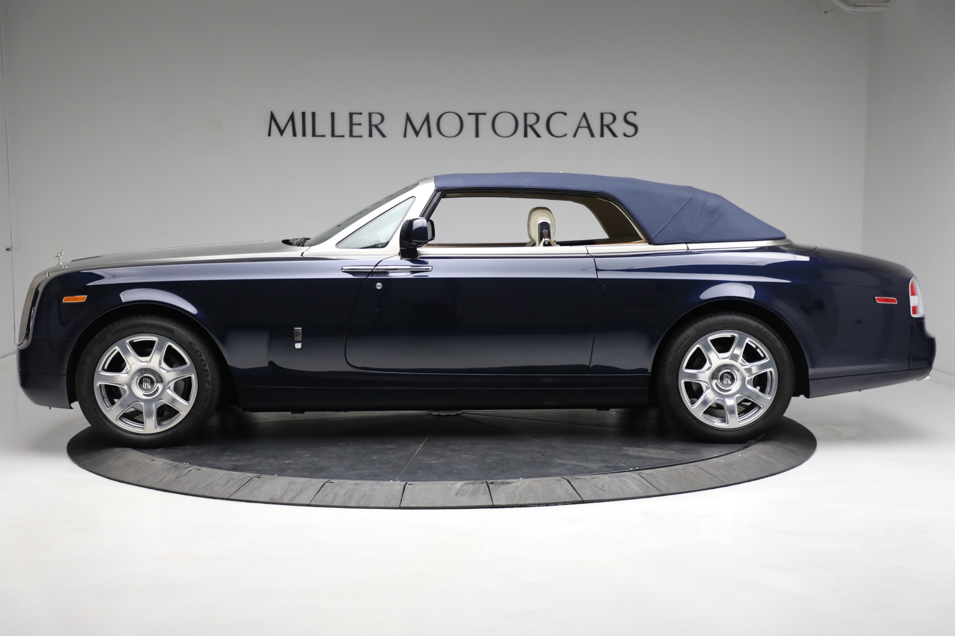 Used 2011 Rolls-Royce Phantom Drophead Coupe | St. Petersburg, FL