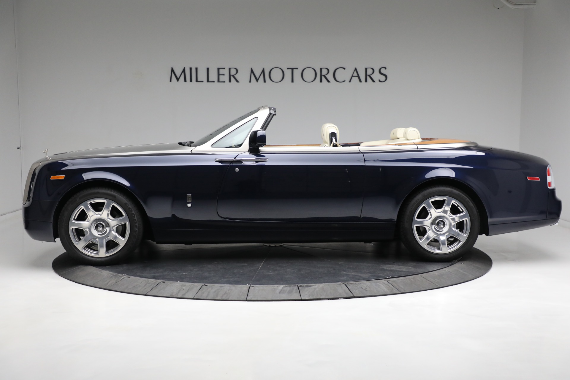 Used 2011 Rolls-Royce Phantom Drophead Coupe | St. Petersburg, FL