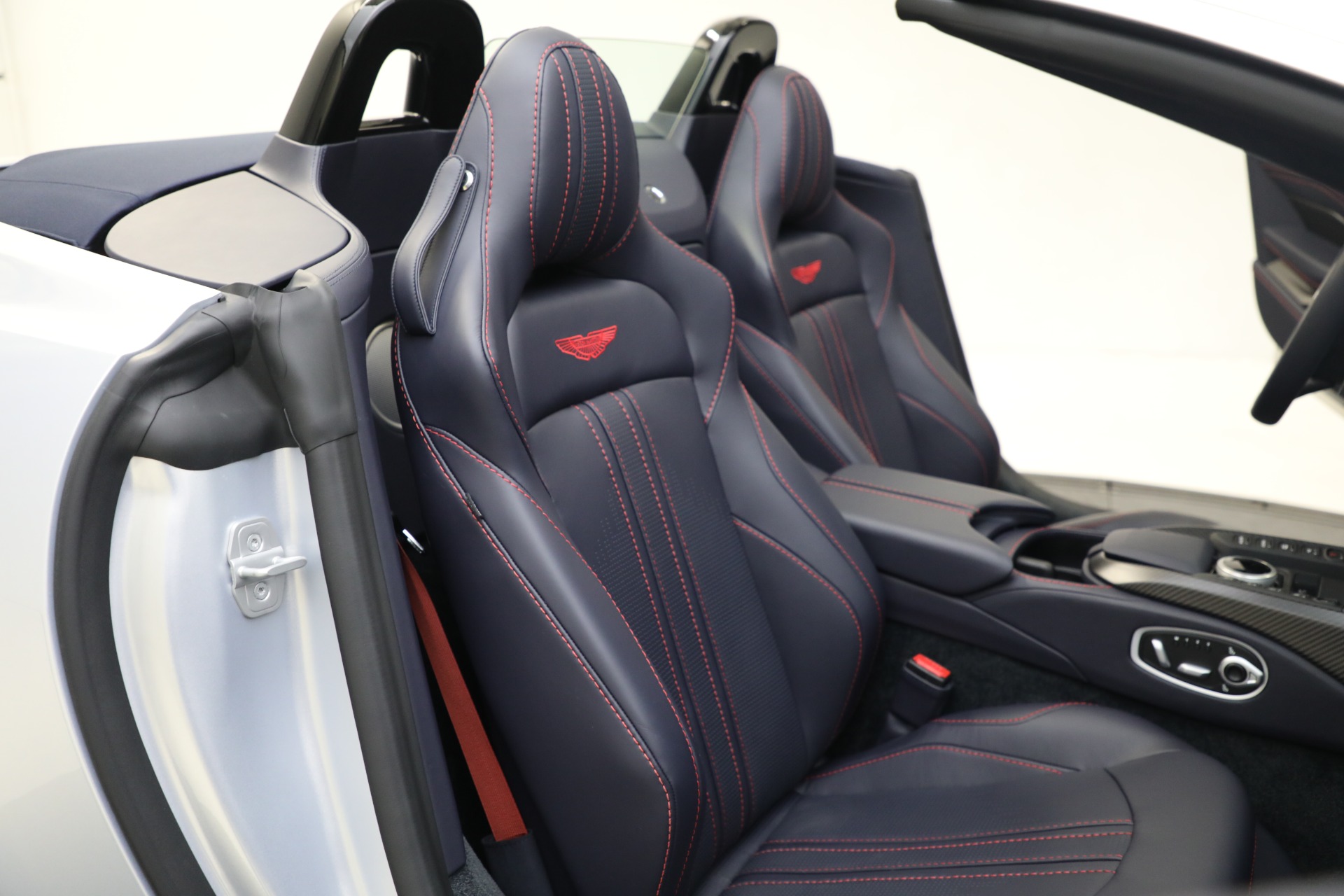 New 2023 Aston Martin Vantage | St. Petersburg, FL