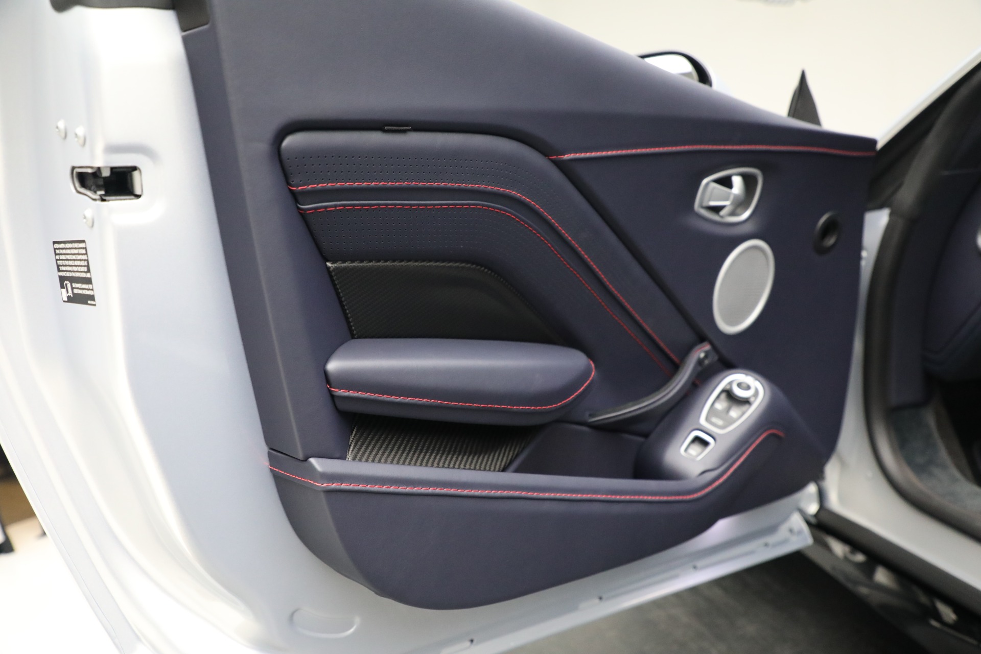 New 2023 Aston Martin Vantage | St. Petersburg, FL