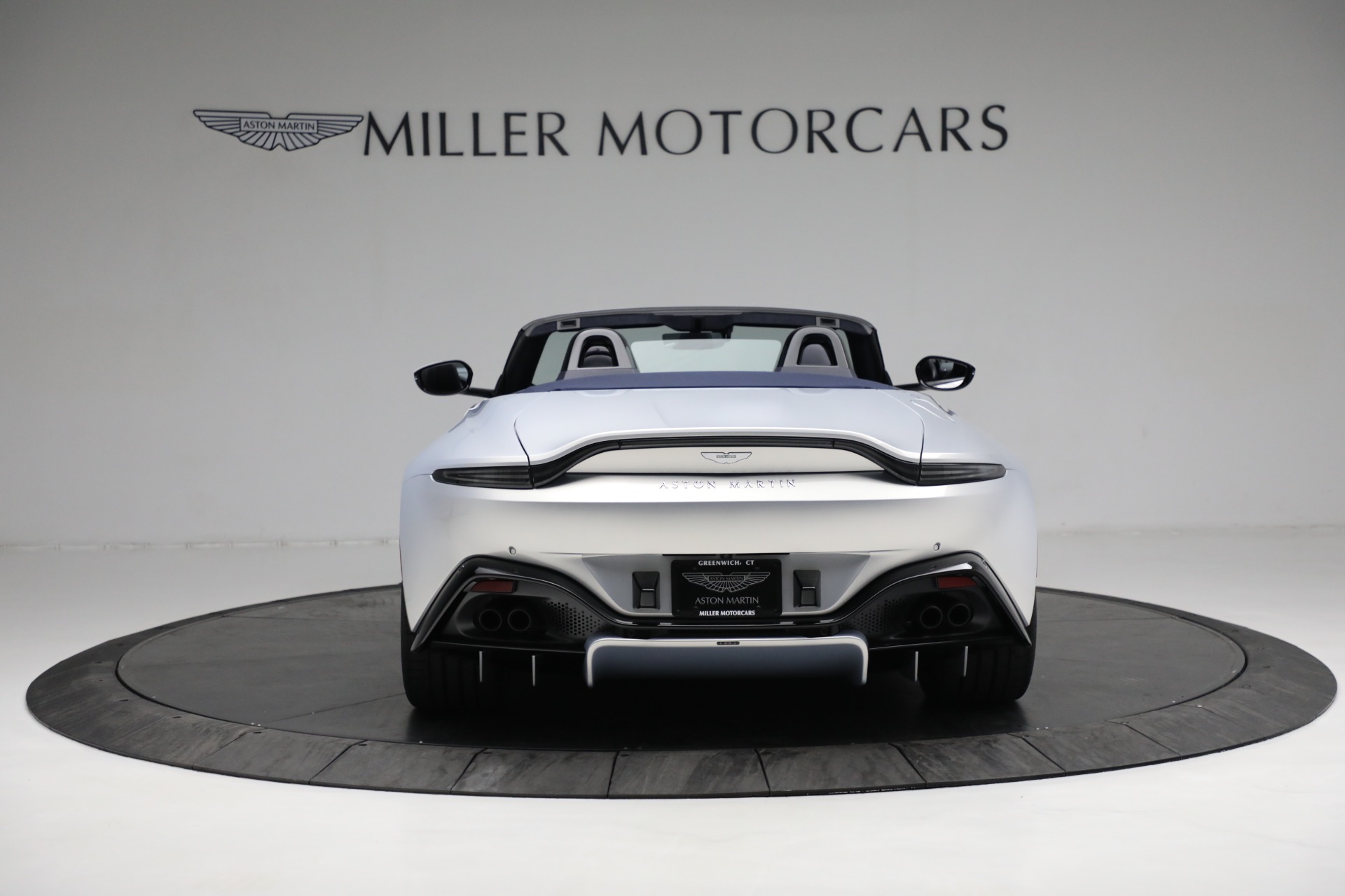 New 2023 Aston Martin Vantage | St. Petersburg, FL