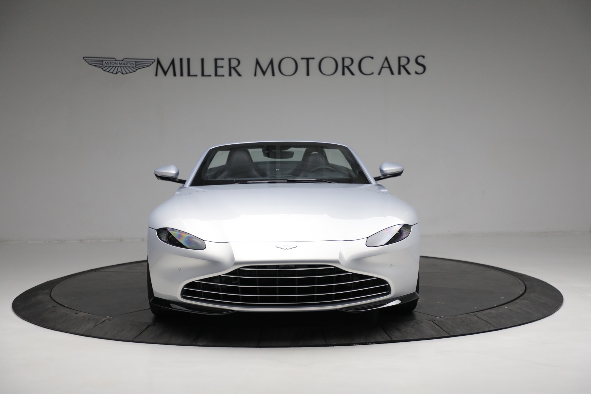 New 2023 Aston Martin Vantage | St. Petersburg, FL