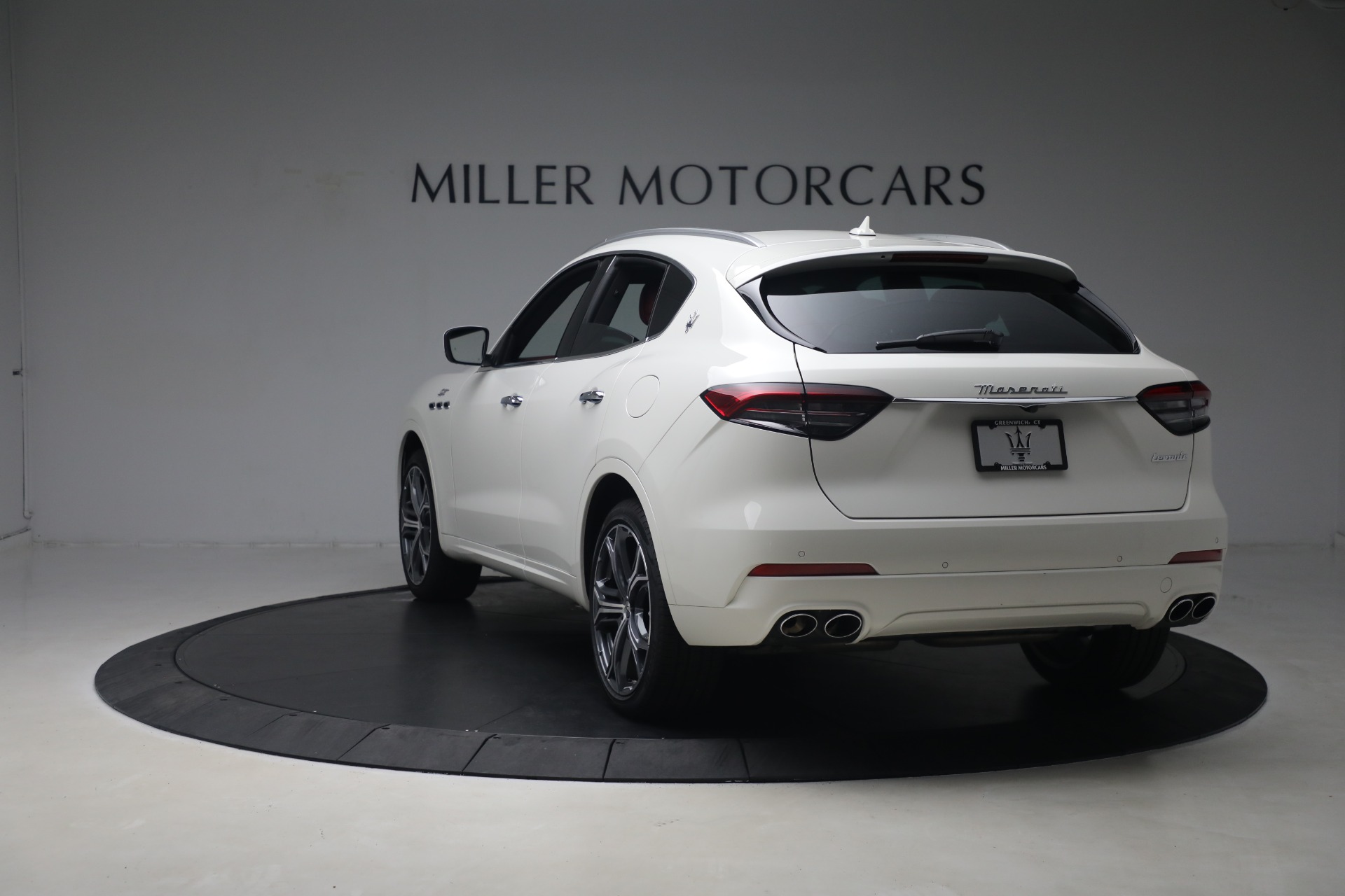 New 2023 Maserati Levante GT | St. Petersburg, FL