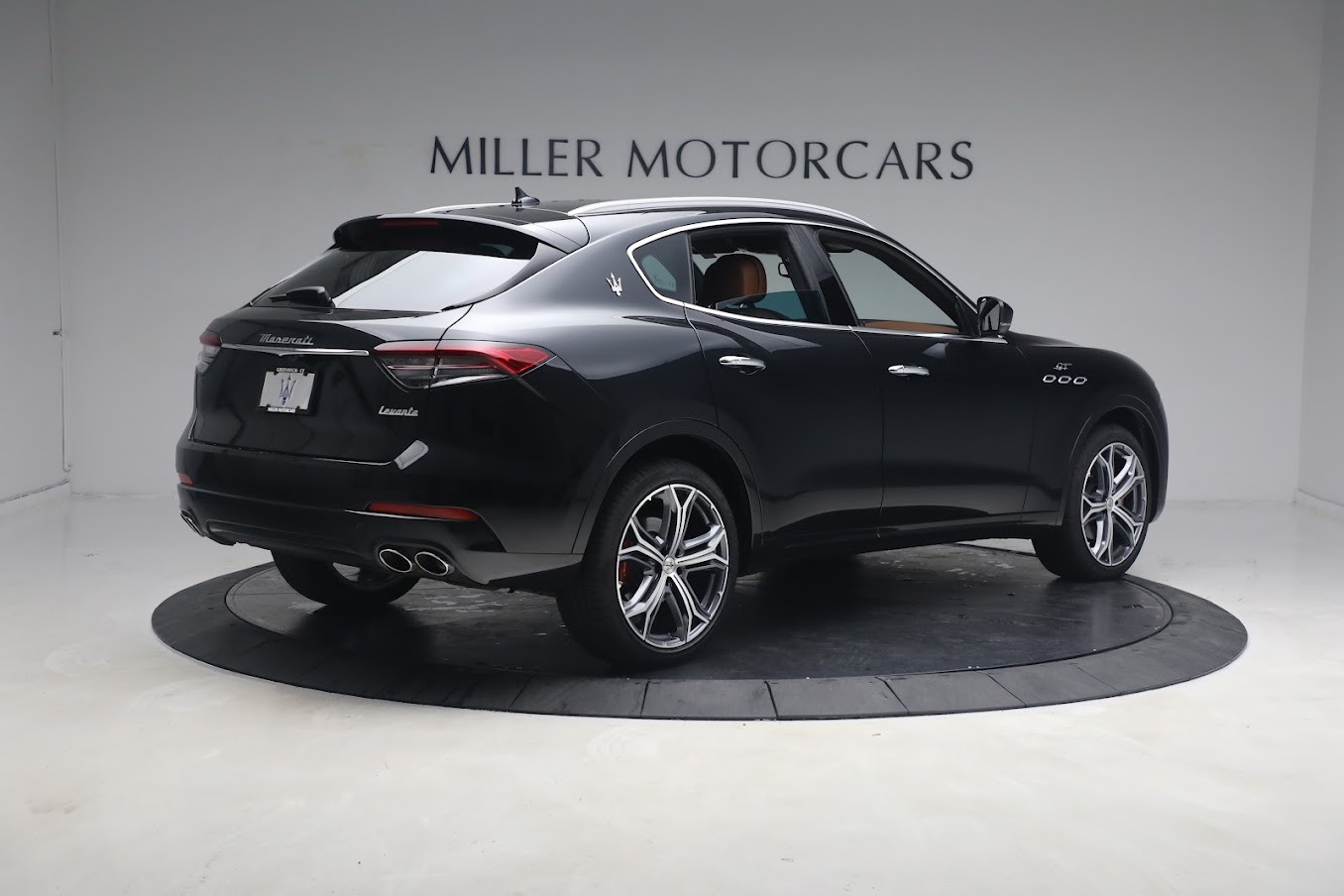 New 2023 Maserati Levante GT | St. Petersburg, FL