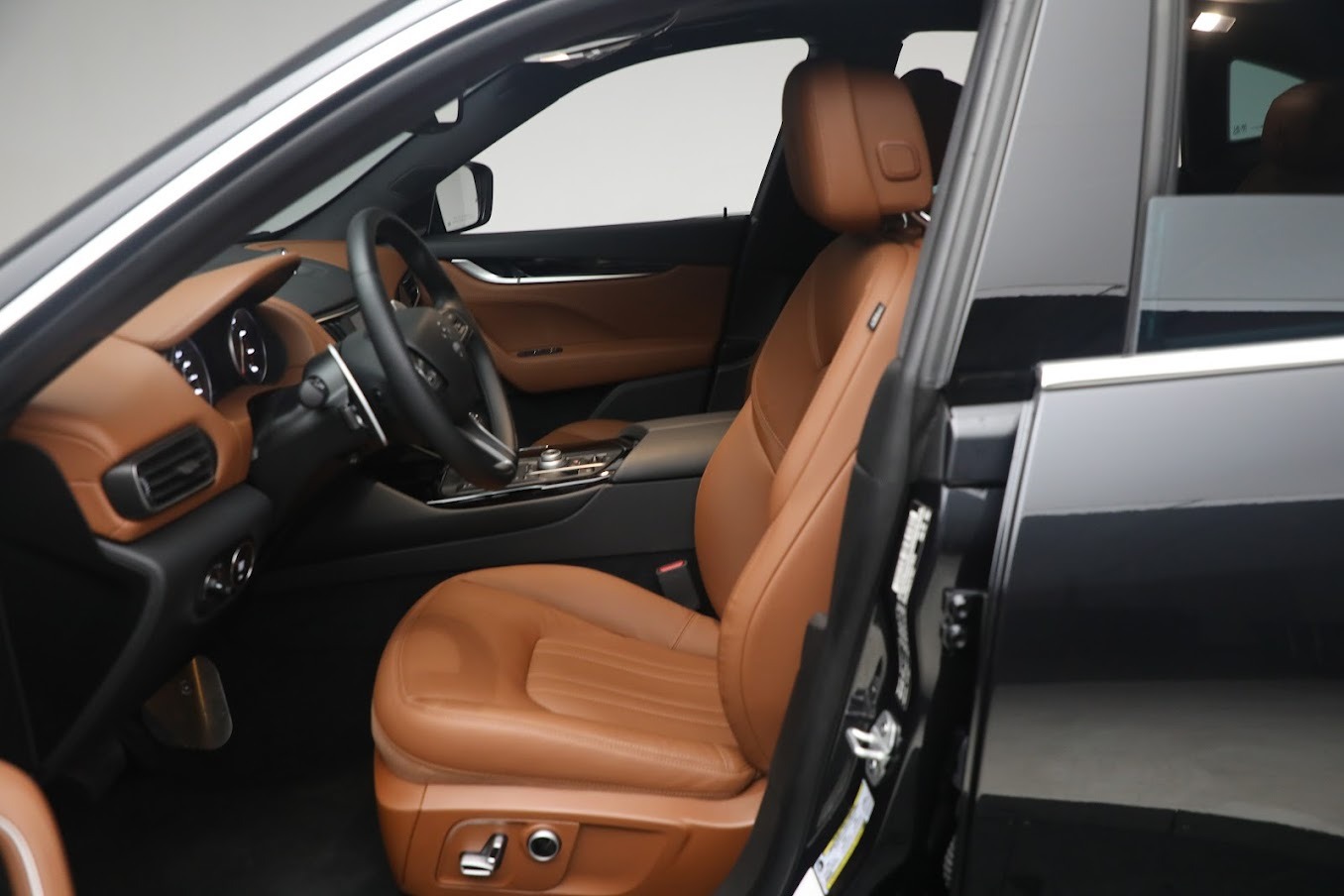 New 2023 Maserati Levante GT | St. Petersburg, FL