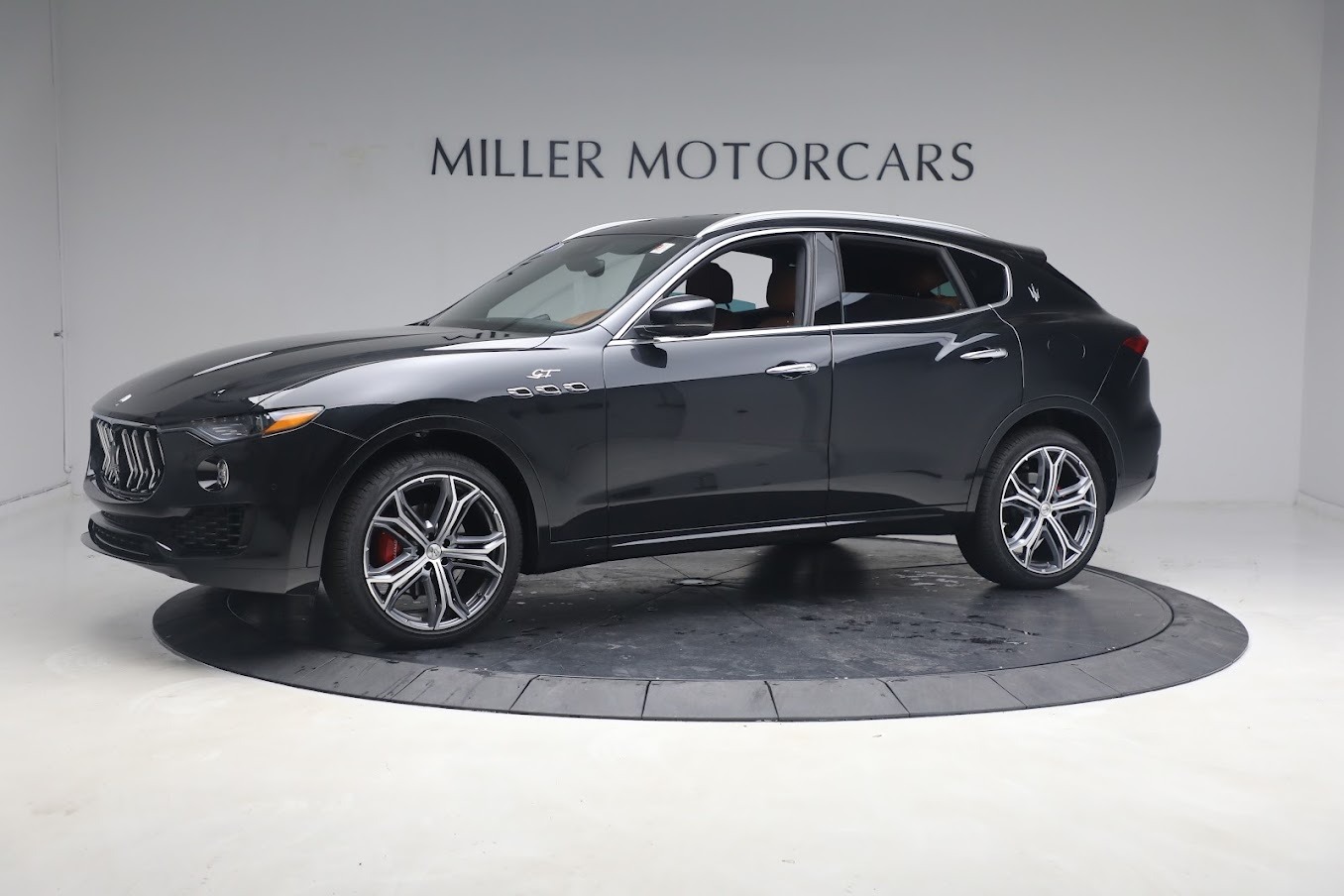New 2023 Maserati Levante GT | St. Petersburg, FL