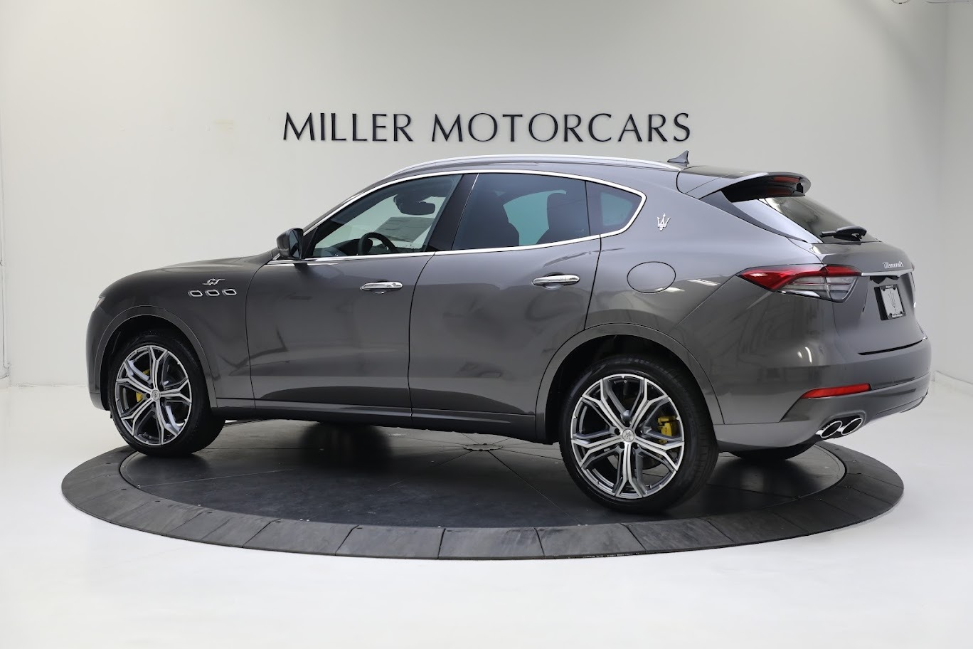 New 2023 Maserati Levante GT | St. Petersburg, FL