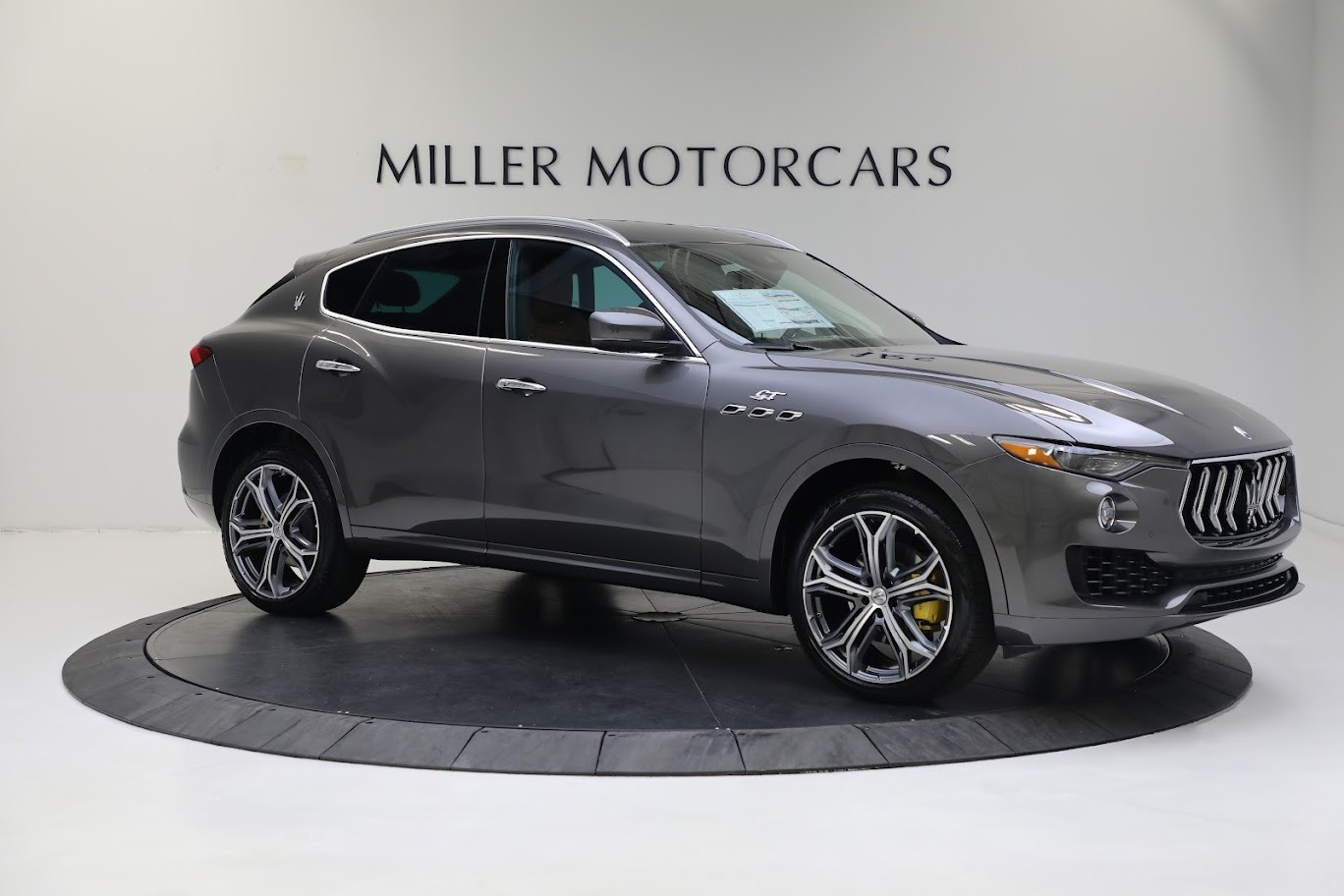 New 2023 Maserati Levante GT | St. Petersburg, FL