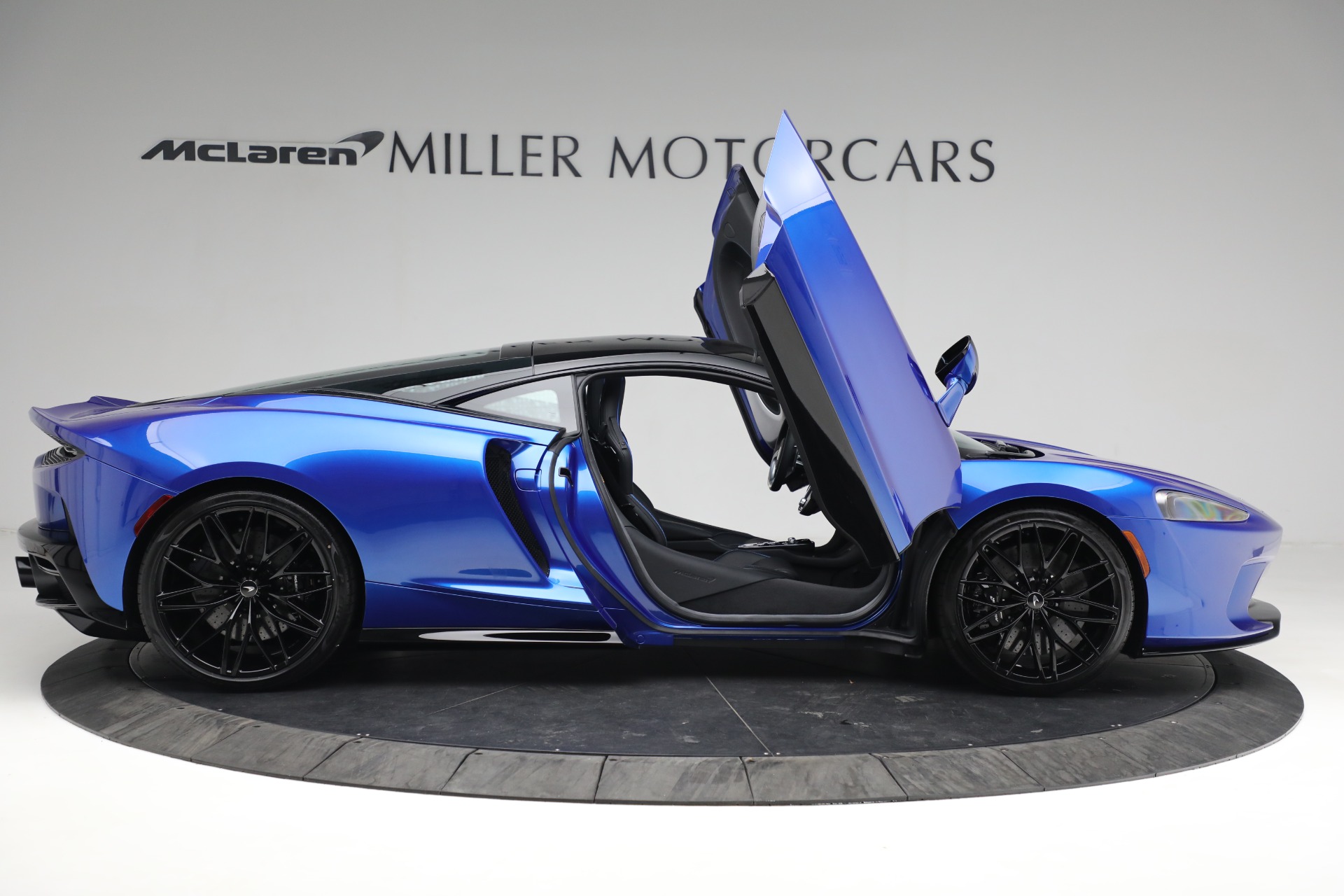 New 2023 McLaren GT Luxe | St. Petersburg, FL