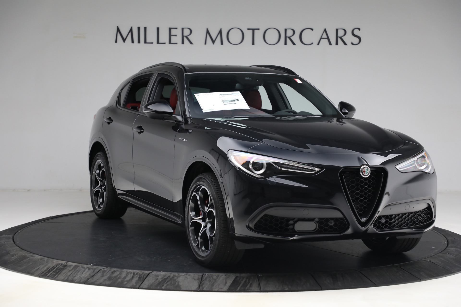 New 2022 Alfa Romeo Stelvio Veloce | St. Petersburg, FL