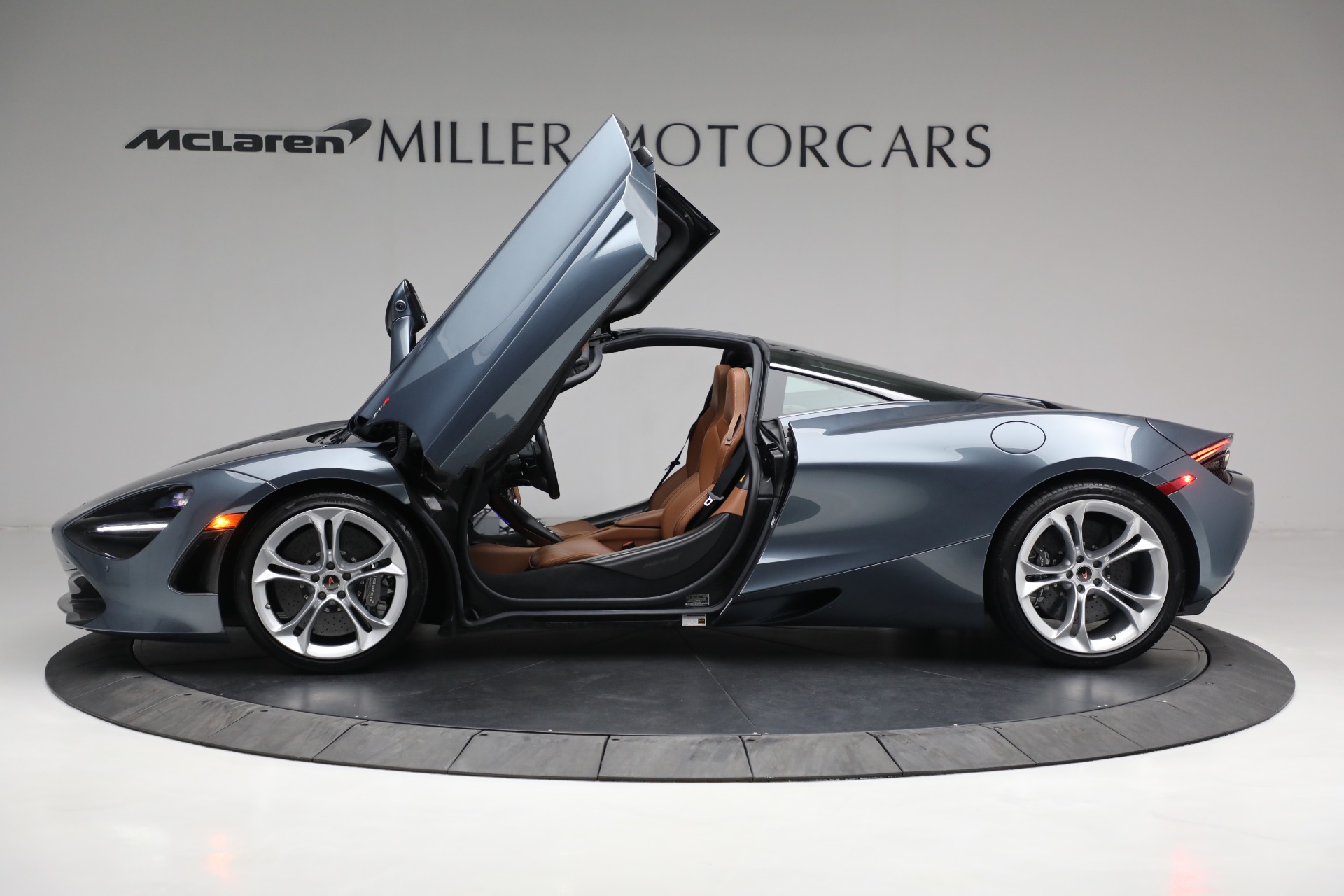 Used 2018 McLaren 720S Luxury | St. Petersburg, FL