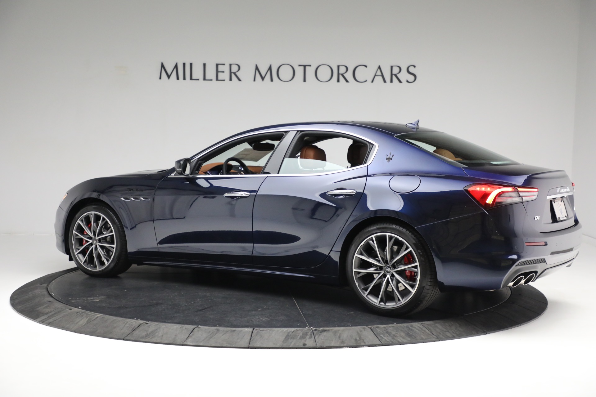 New 2023 Maserati Ghibli Modena Q4 | St. Petersburg, FL