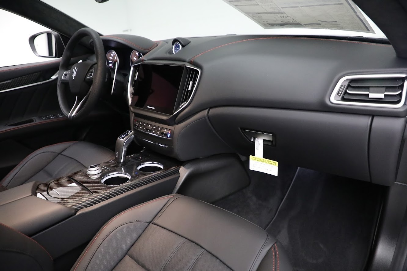 New 2023 Maserati Ghibli Modena Q4 | St. Petersburg, FL