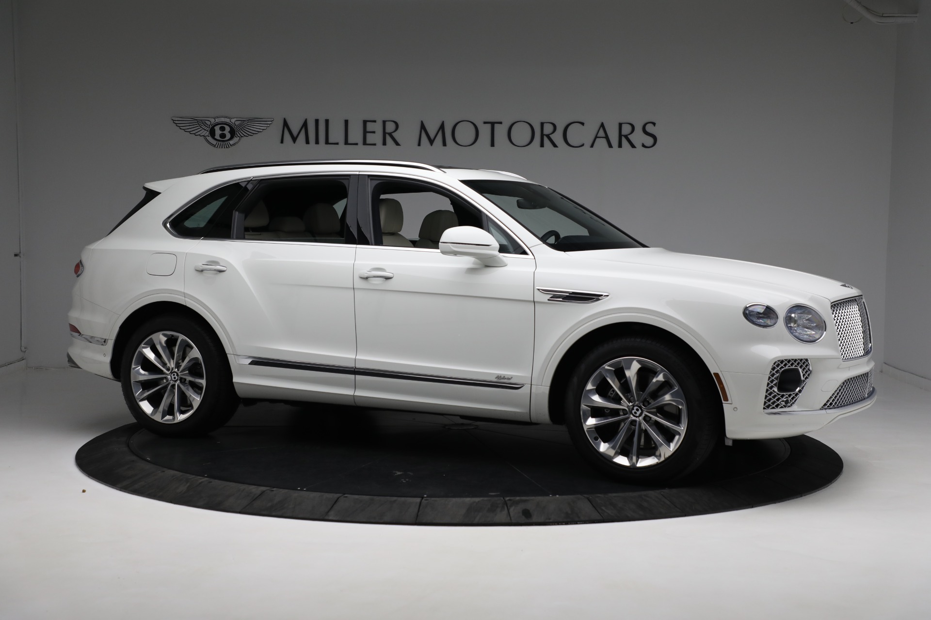 Used 2021 Bentley Bentayga Hybrid Hybrid | St. Petersburg, FL
