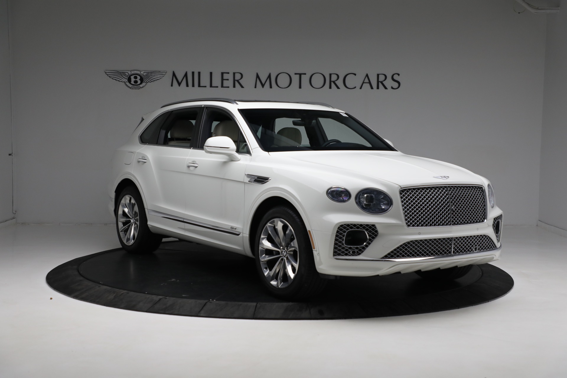 Used 2021 Bentley Bentayga Hybrid Hybrid | St. Petersburg, FL
