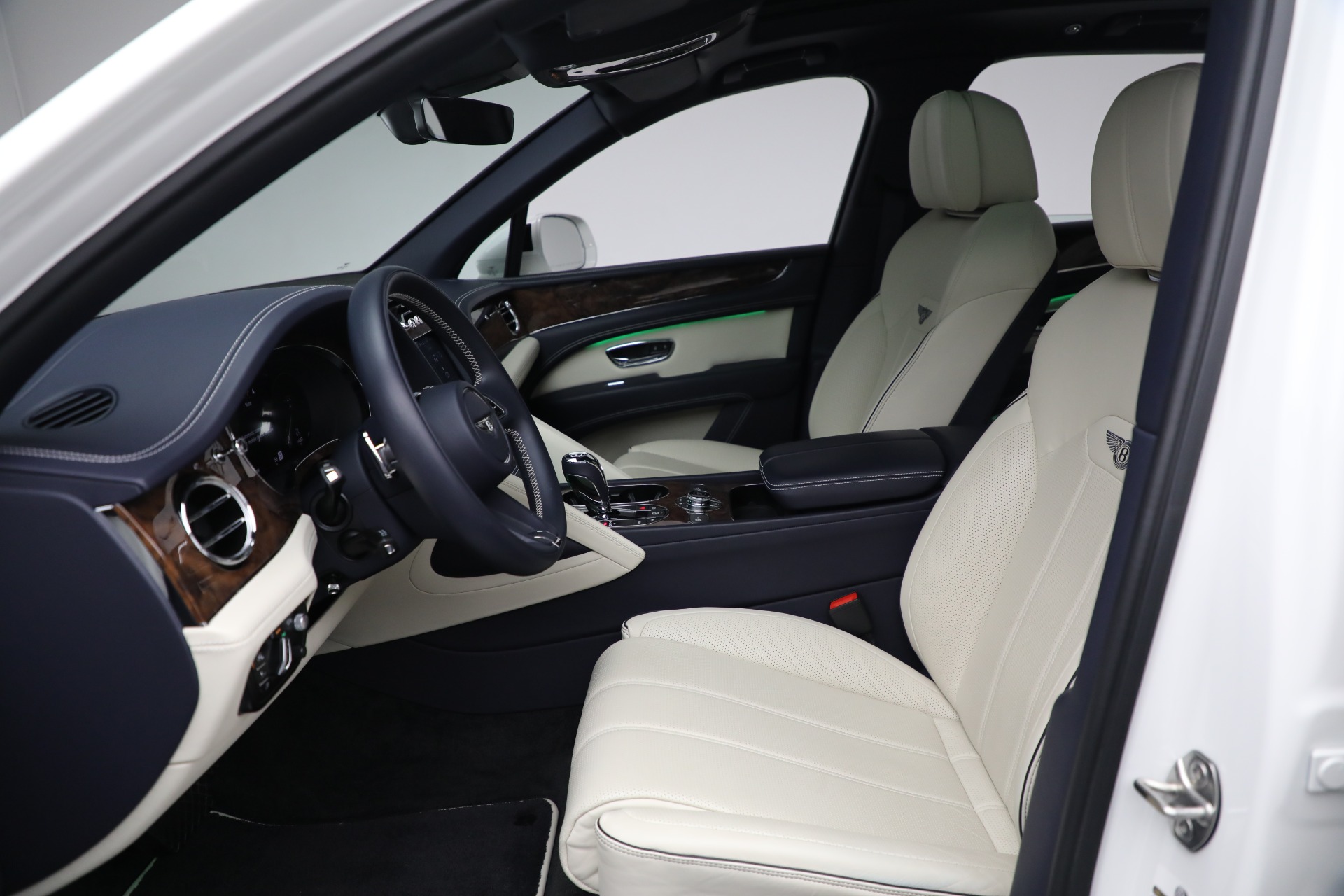 Used 2021 Bentley Bentayga Hybrid Hybrid | St. Petersburg, FL