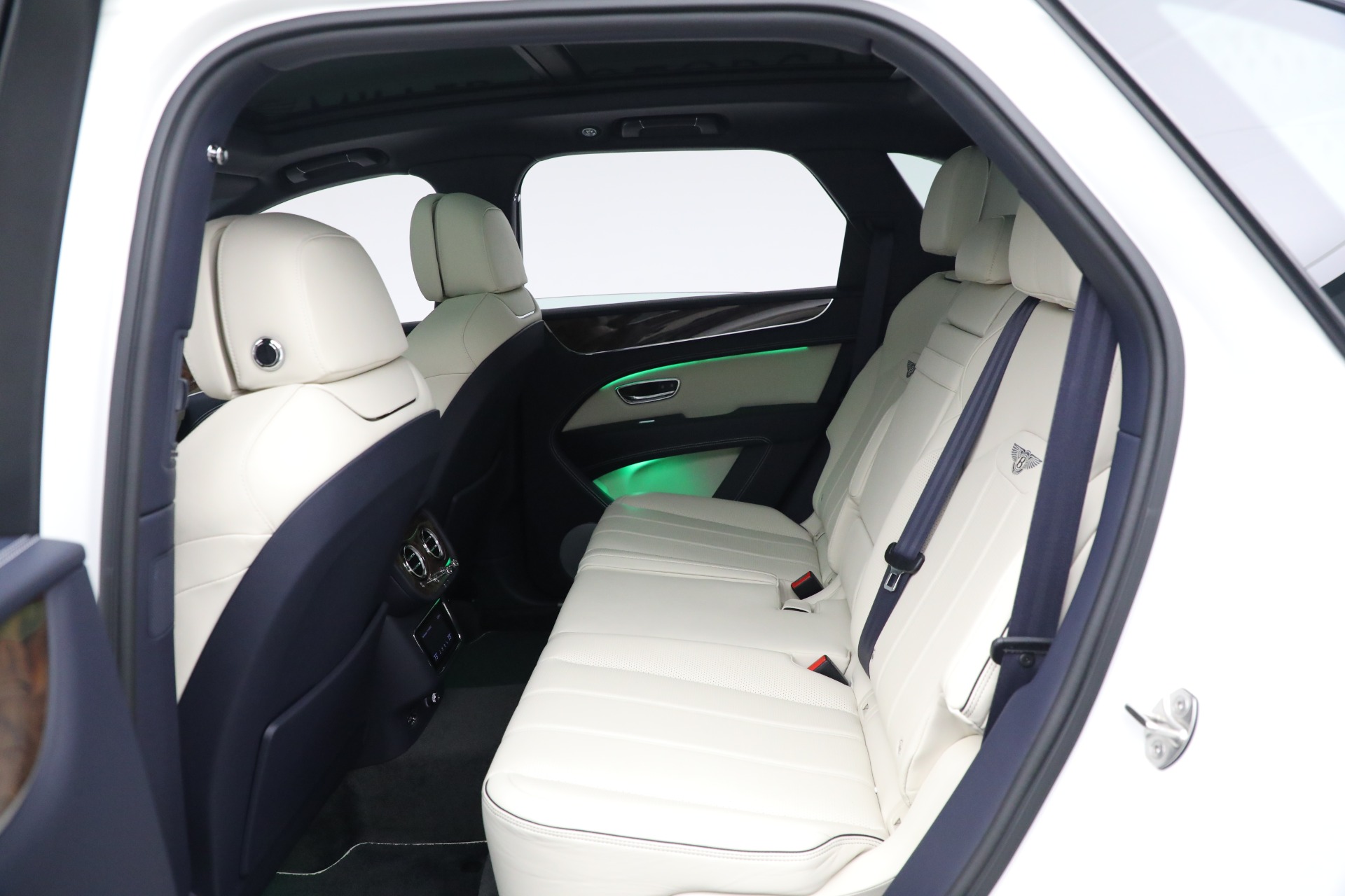 Used 2021 Bentley Bentayga Hybrid Hybrid | St. Petersburg, FL