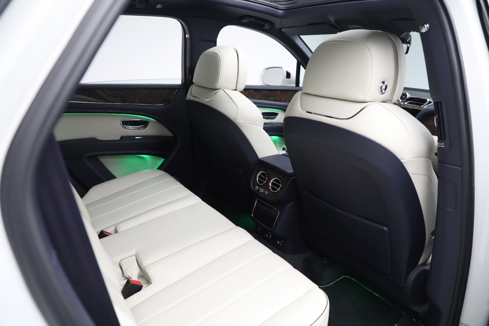 Used 2021 Bentley Bentayga Hybrid Hybrid | St. Petersburg, FL