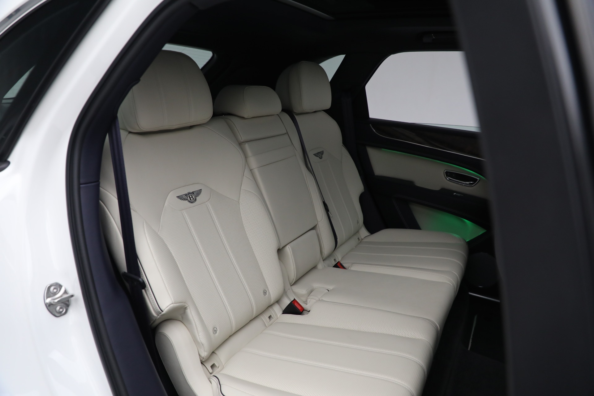 Used 2021 Bentley Bentayga Hybrid Hybrid | St. Petersburg, FL